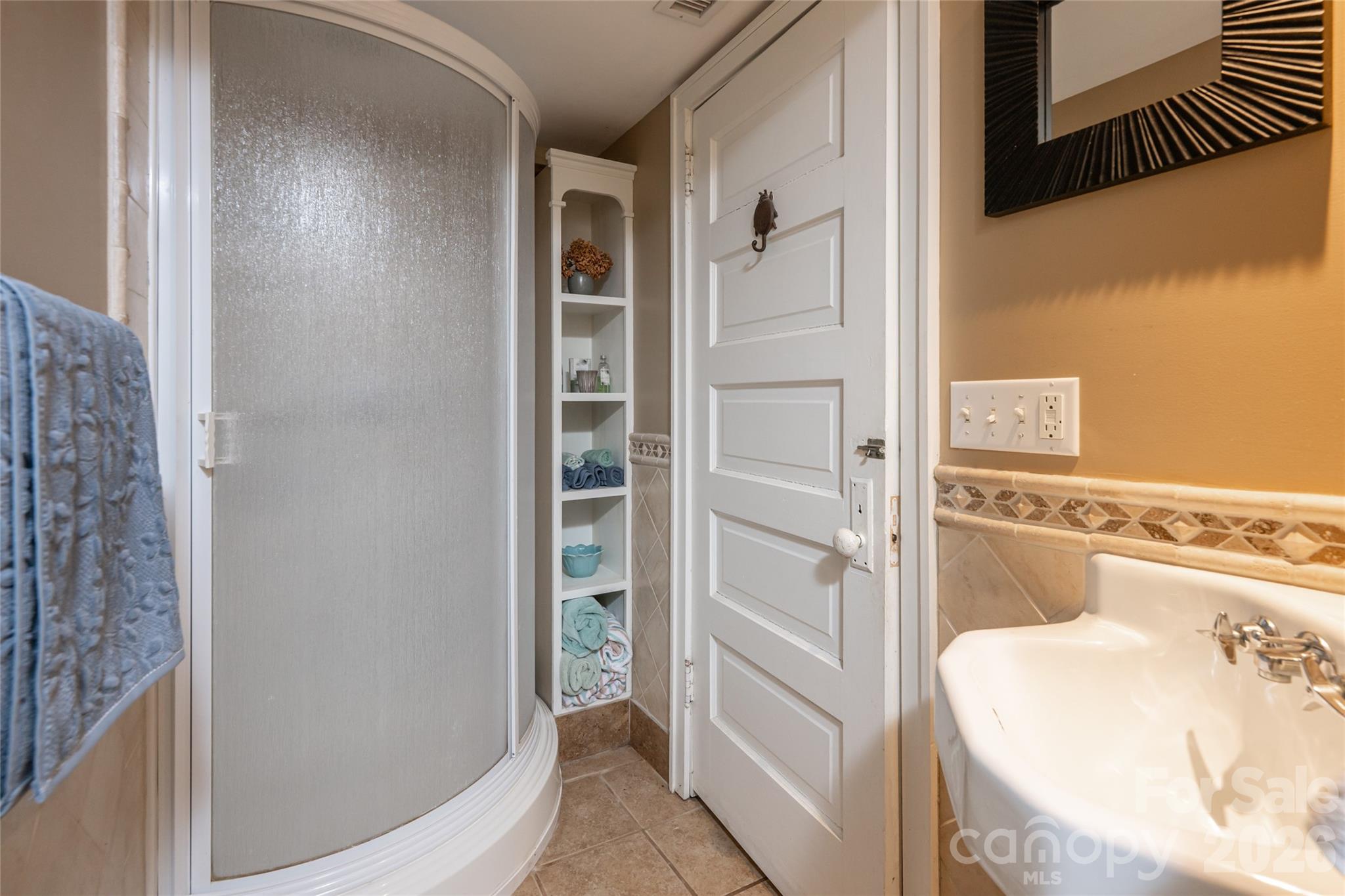 334 Vanderbilt Road Property Photo 40