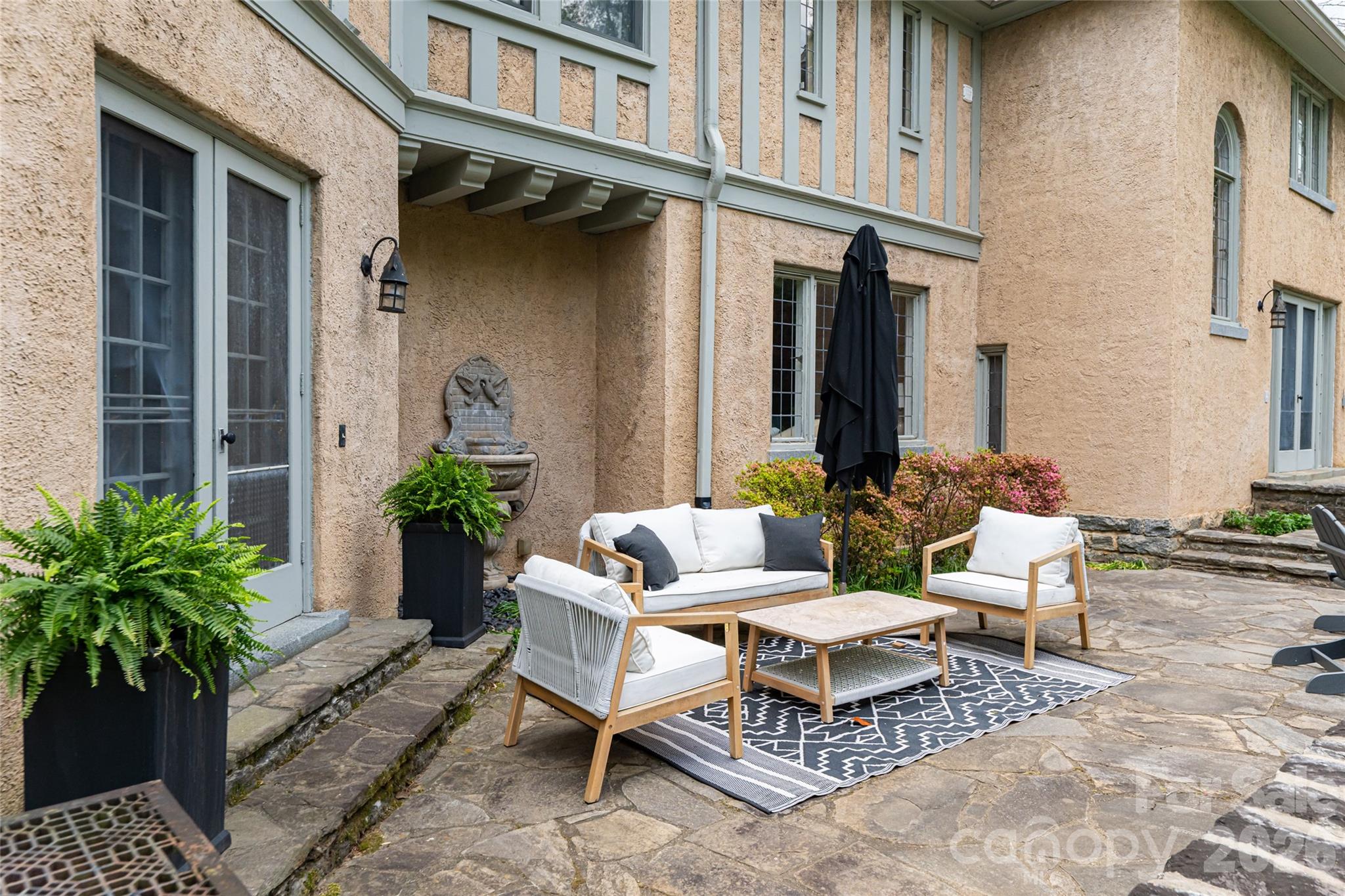 334 Vanderbilt Road Property Photo 43