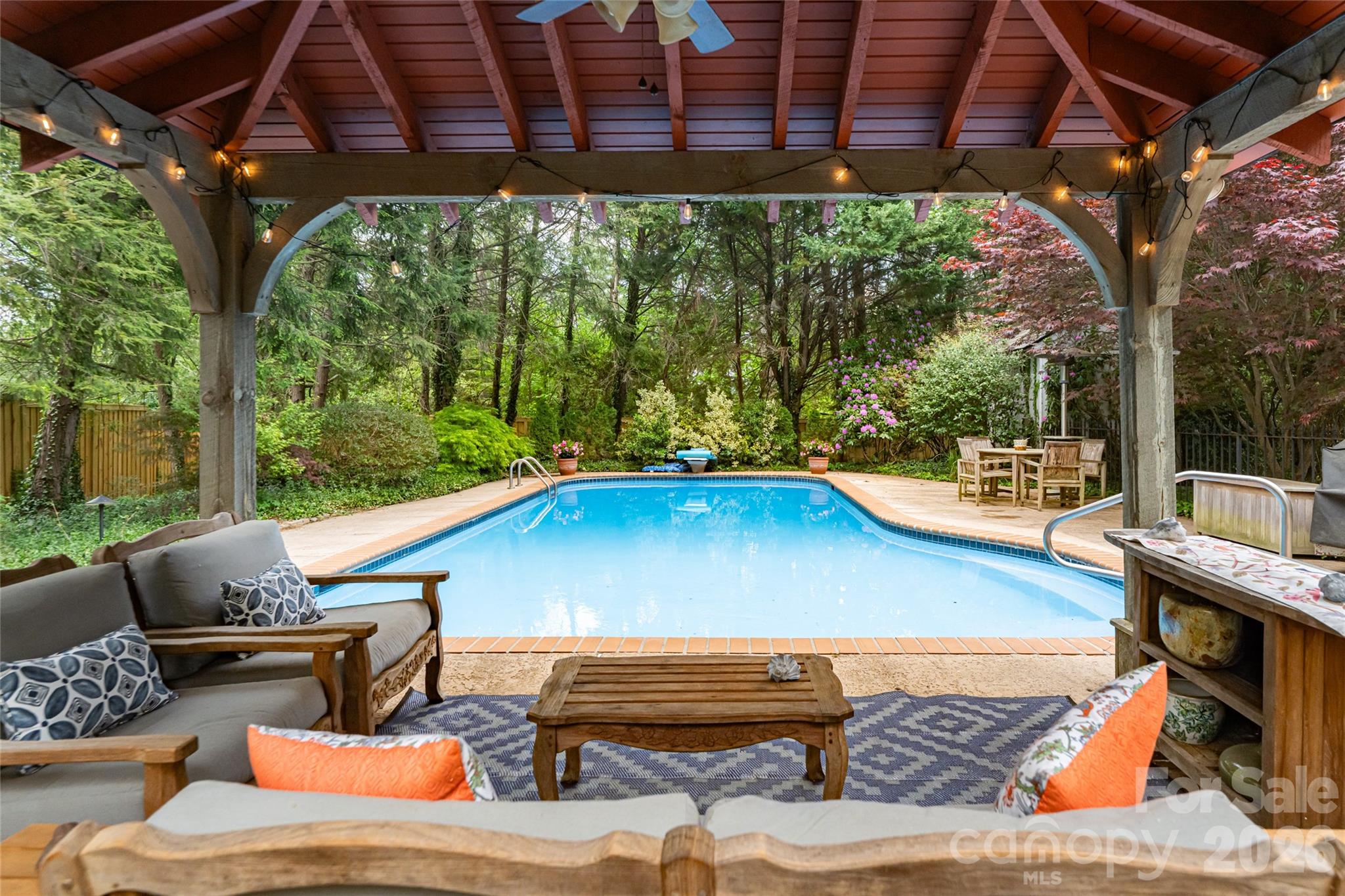 334 Vanderbilt Road Property Photo 48