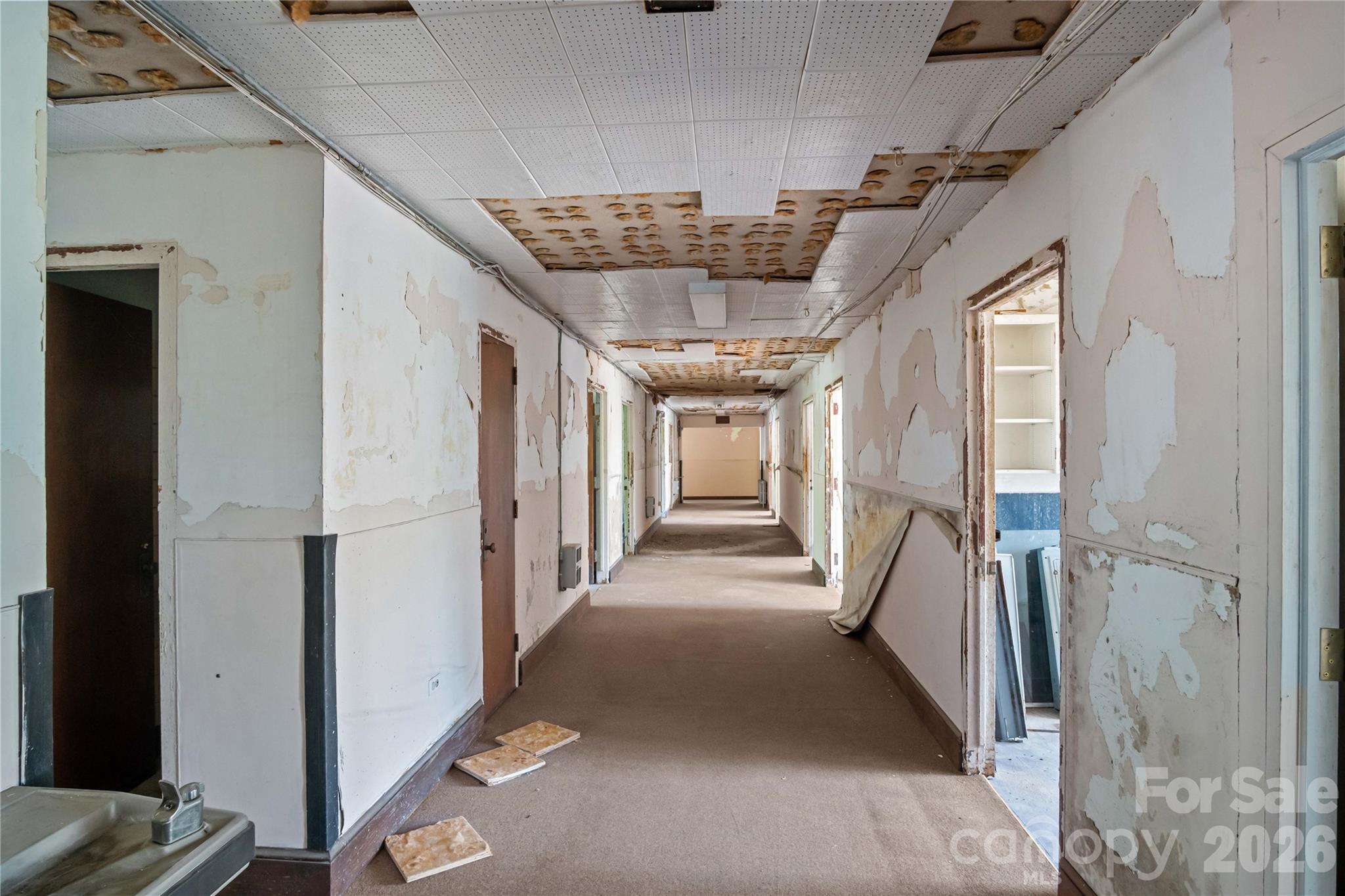 330 Carolina Drive Property Photo 14