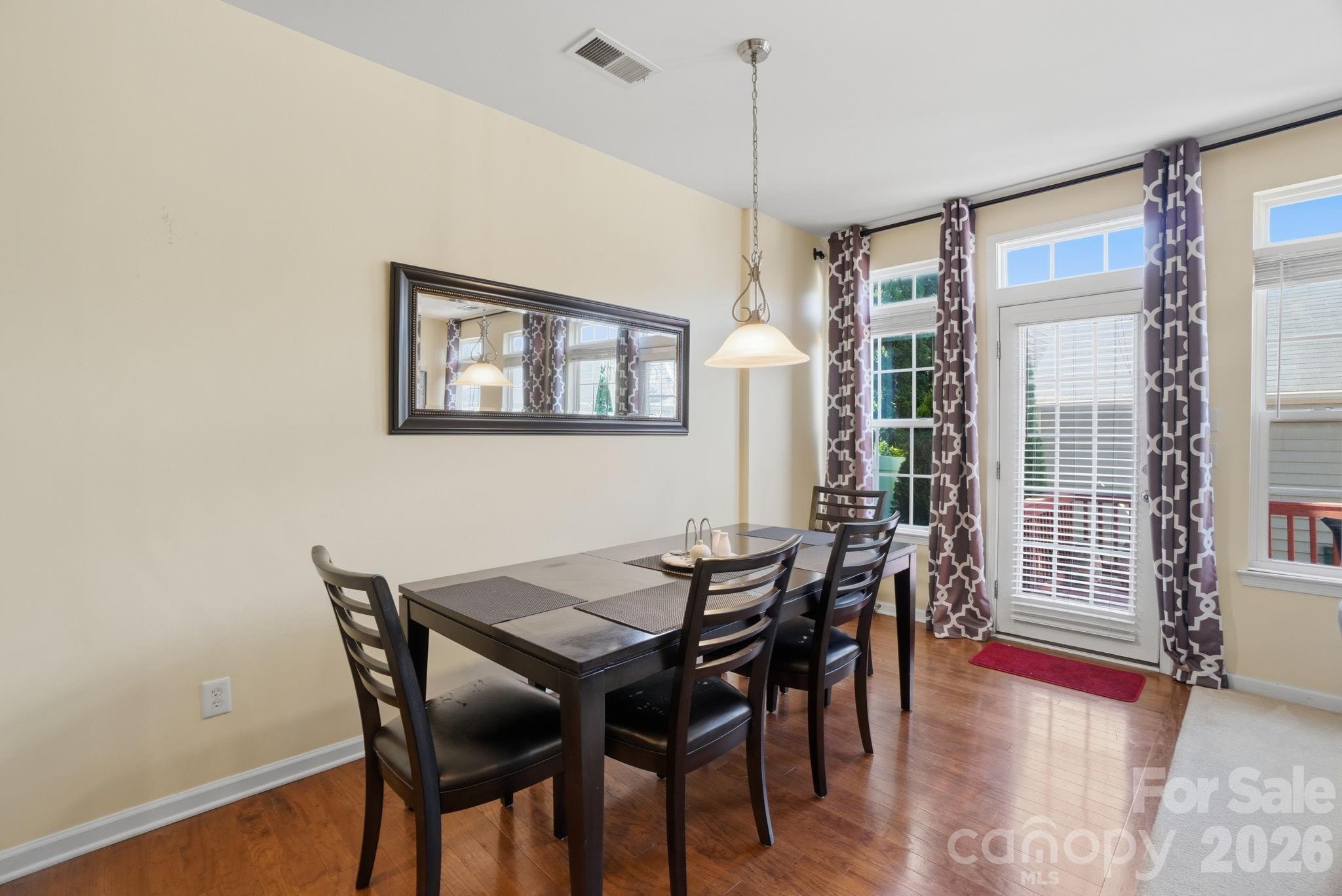 8157 Bridgegate Drive Property Photo 9