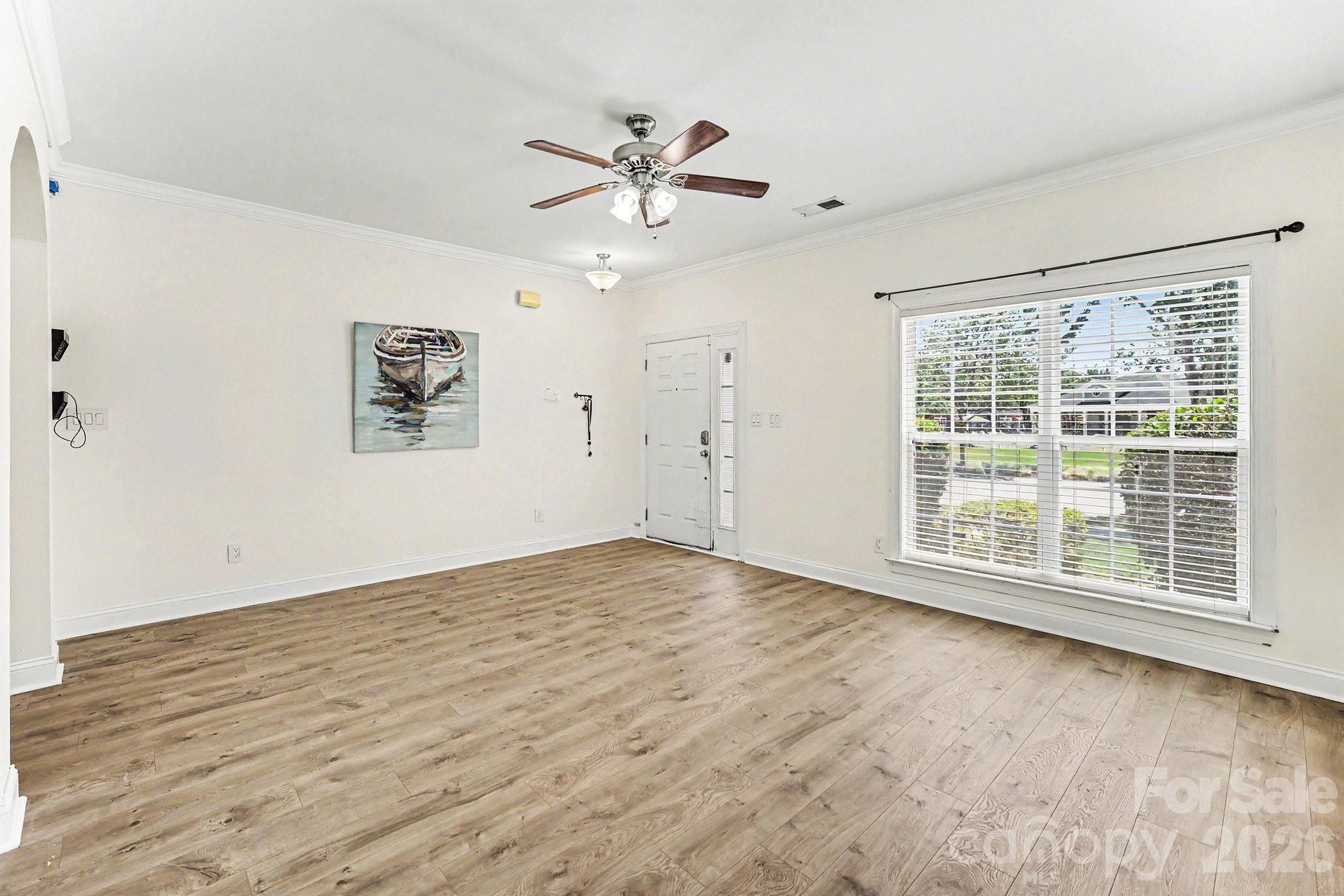 4704 Chantress Lane Property Photo 6