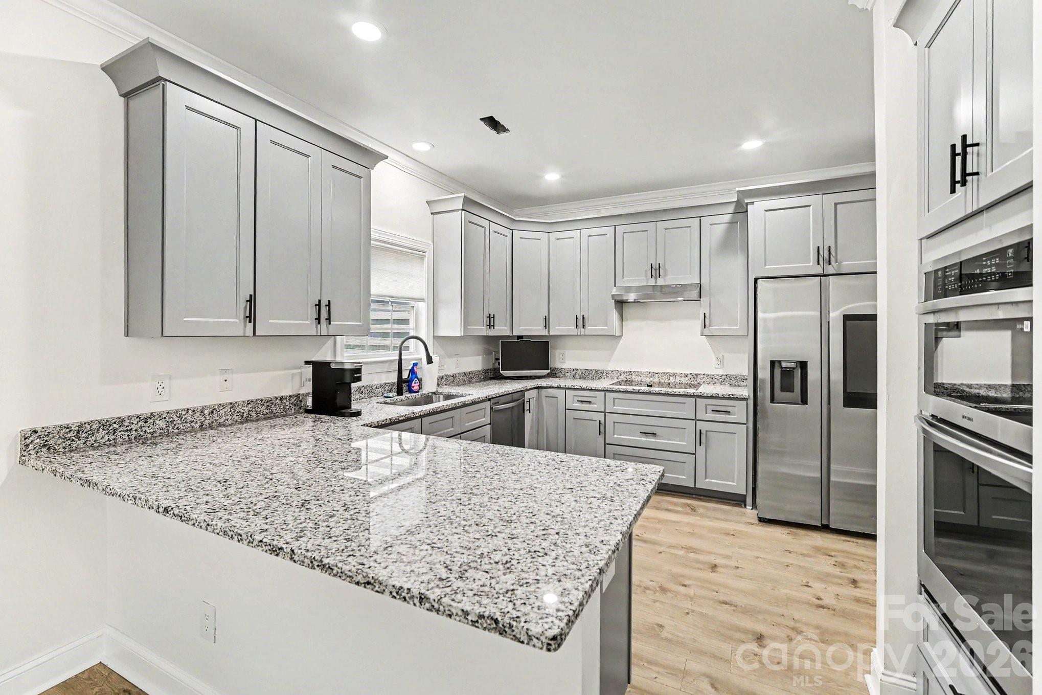 4704 Chantress Lane Property Photo 11
