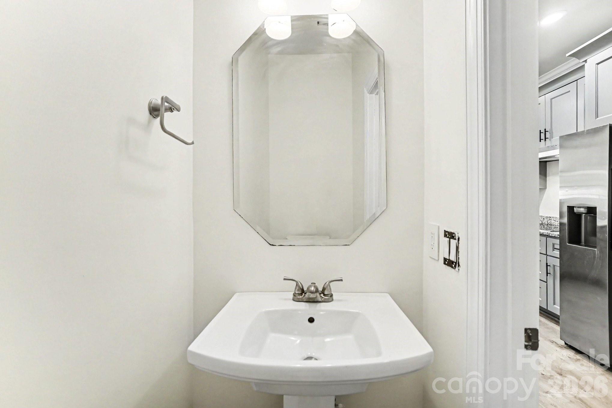4704 Chantress Lane Property Photo 17