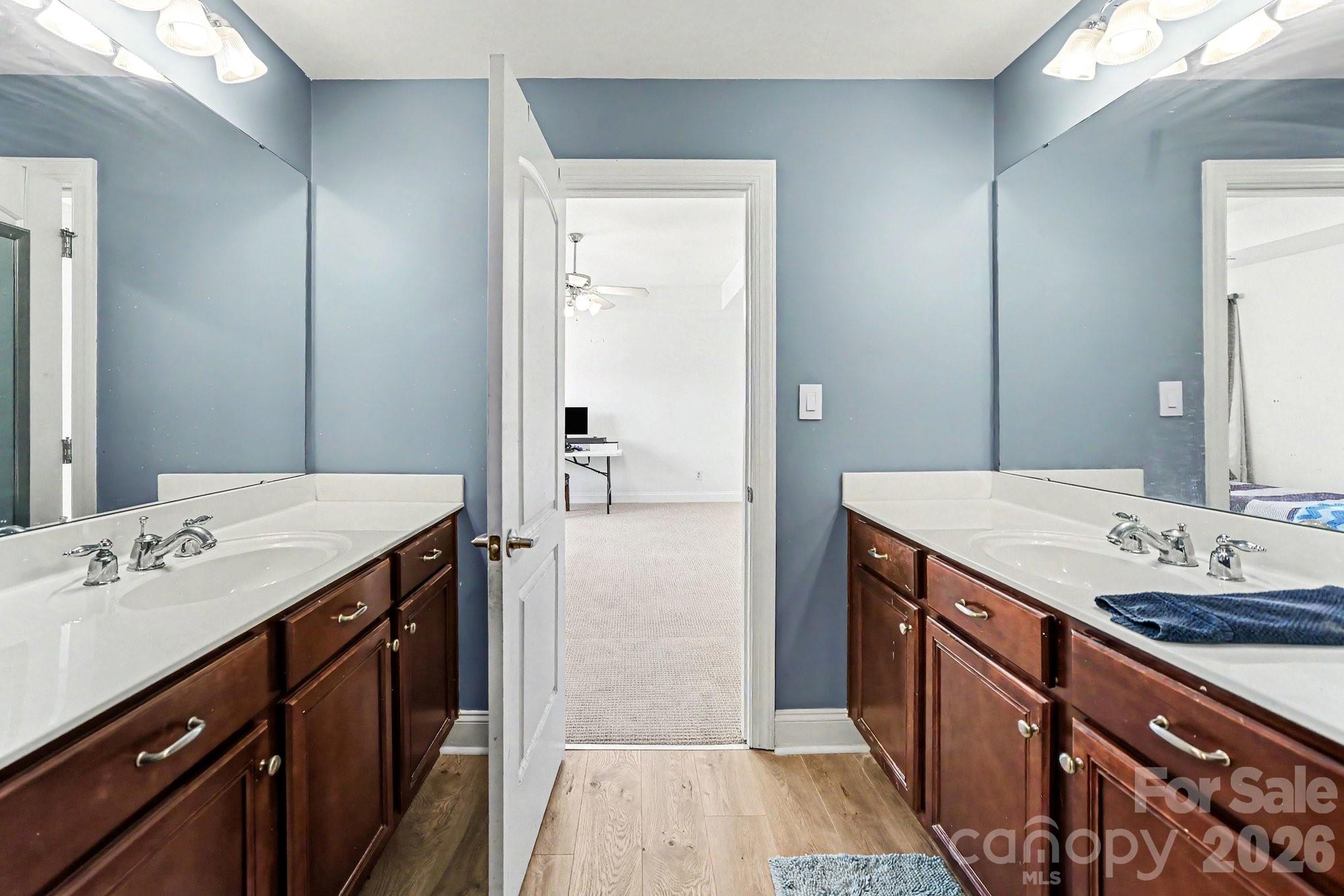 4704 Chantress Lane Property Photo 23