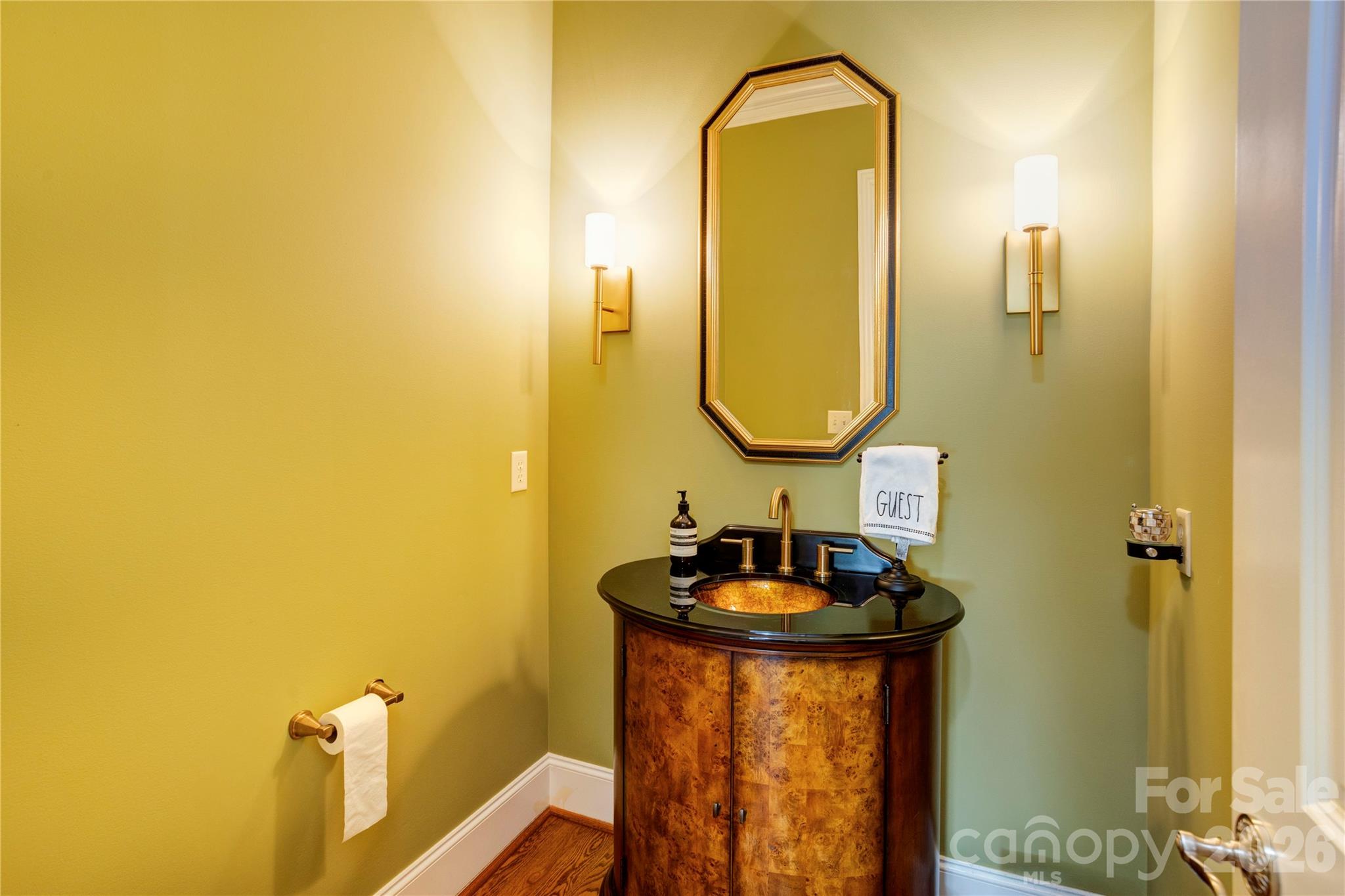 6005 Willowood Road Property Photo 24