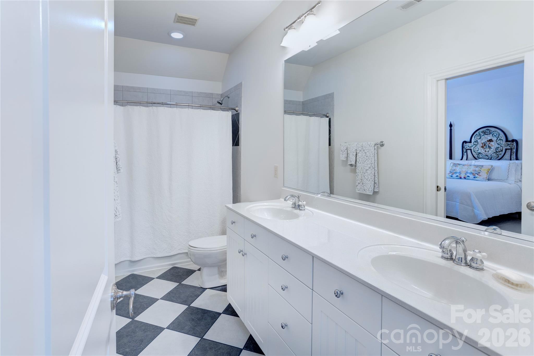 6005 Willowood Road Property Photo 30
