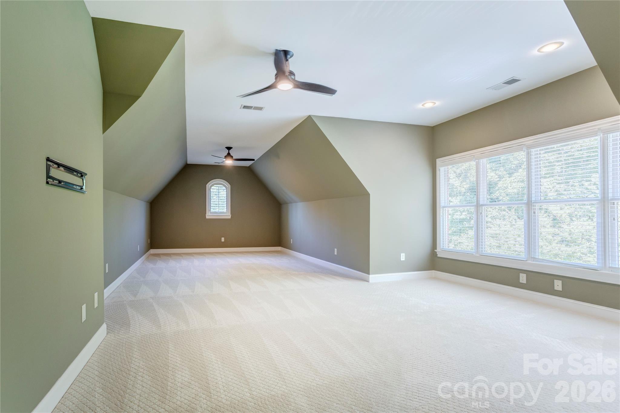 6005 Willowood Road Property Photo 33