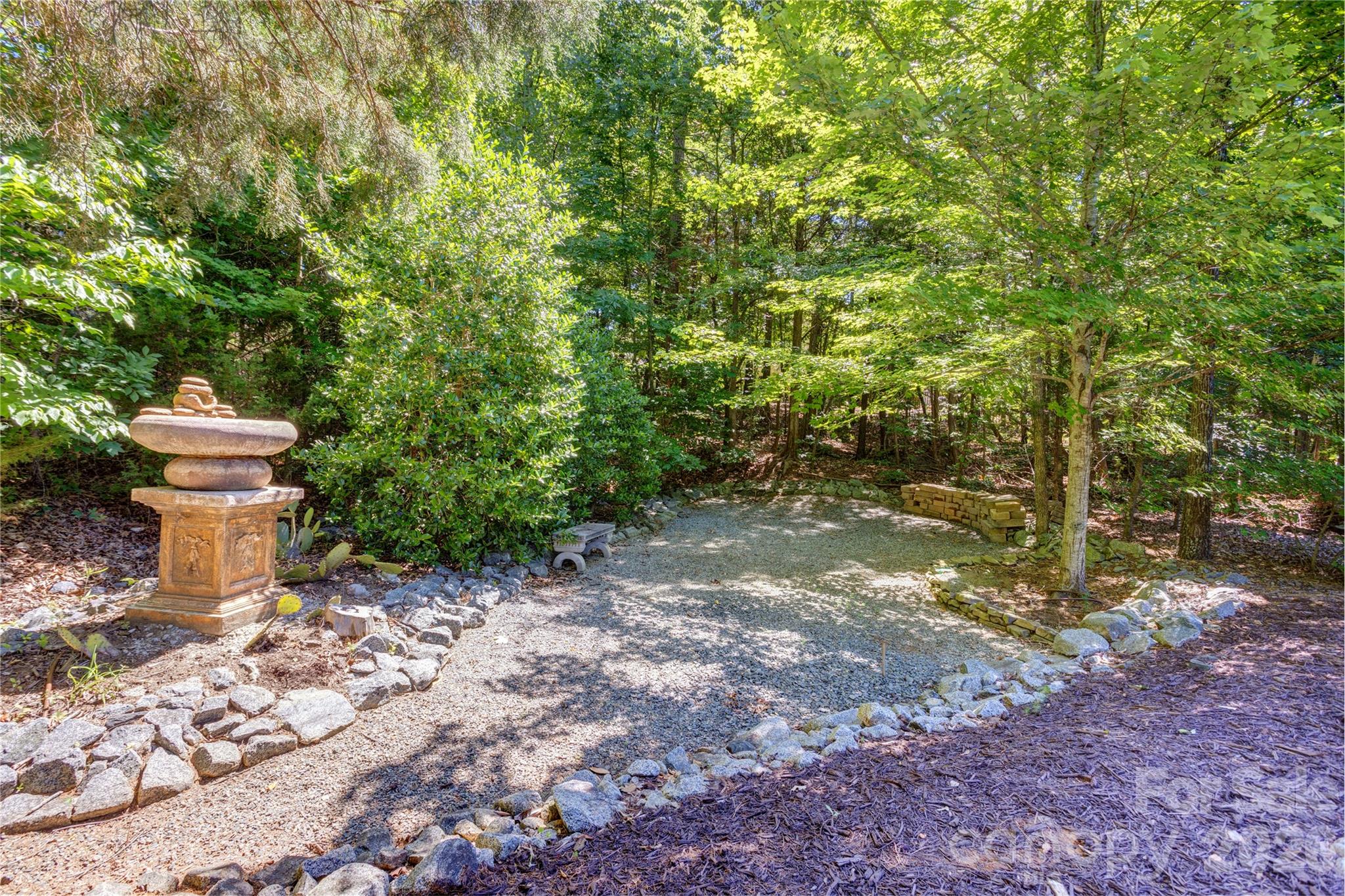 6005 Willowood Road Property Photo 40