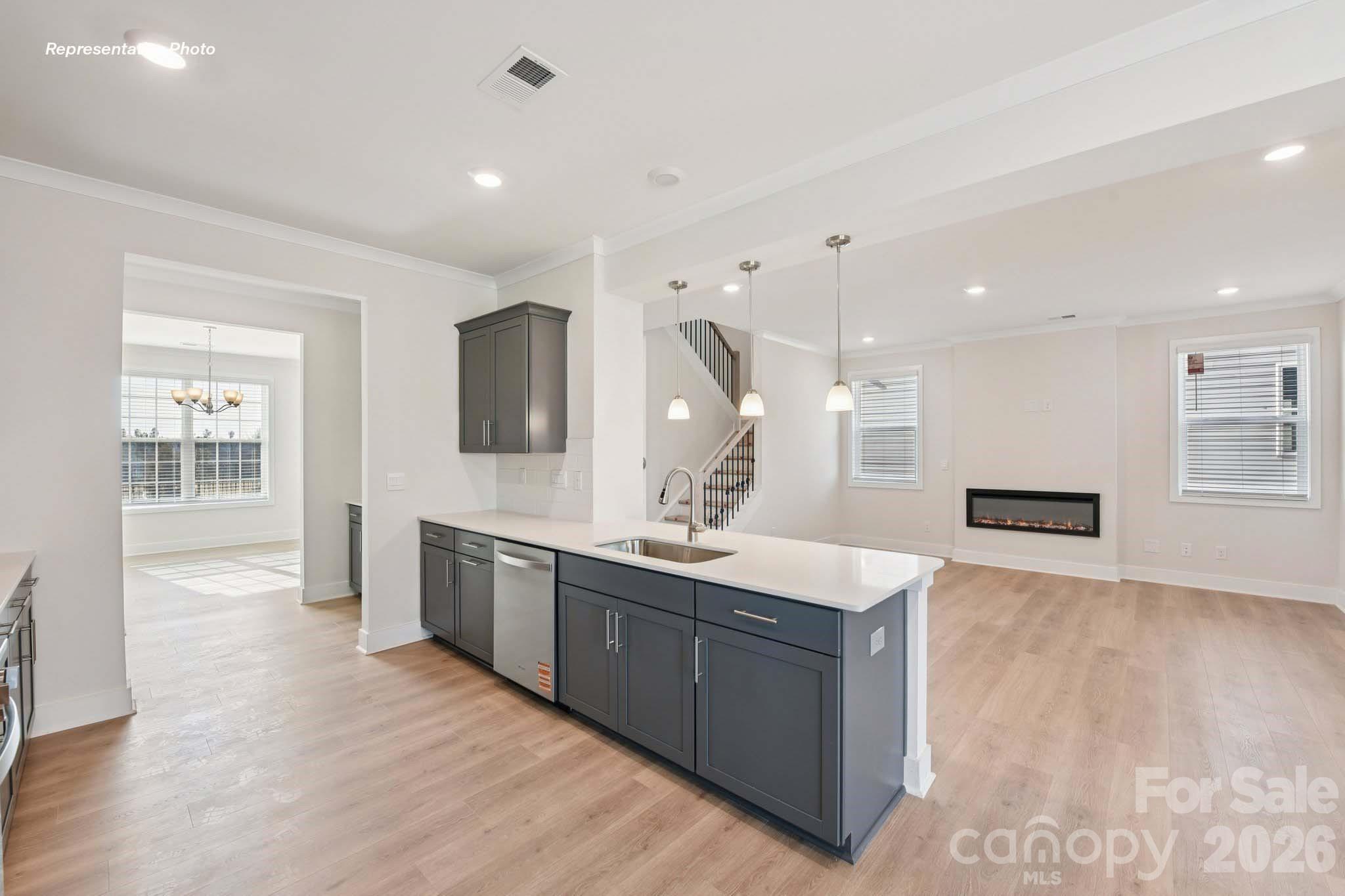 124 Waterfall Valley Way Property Photo 14