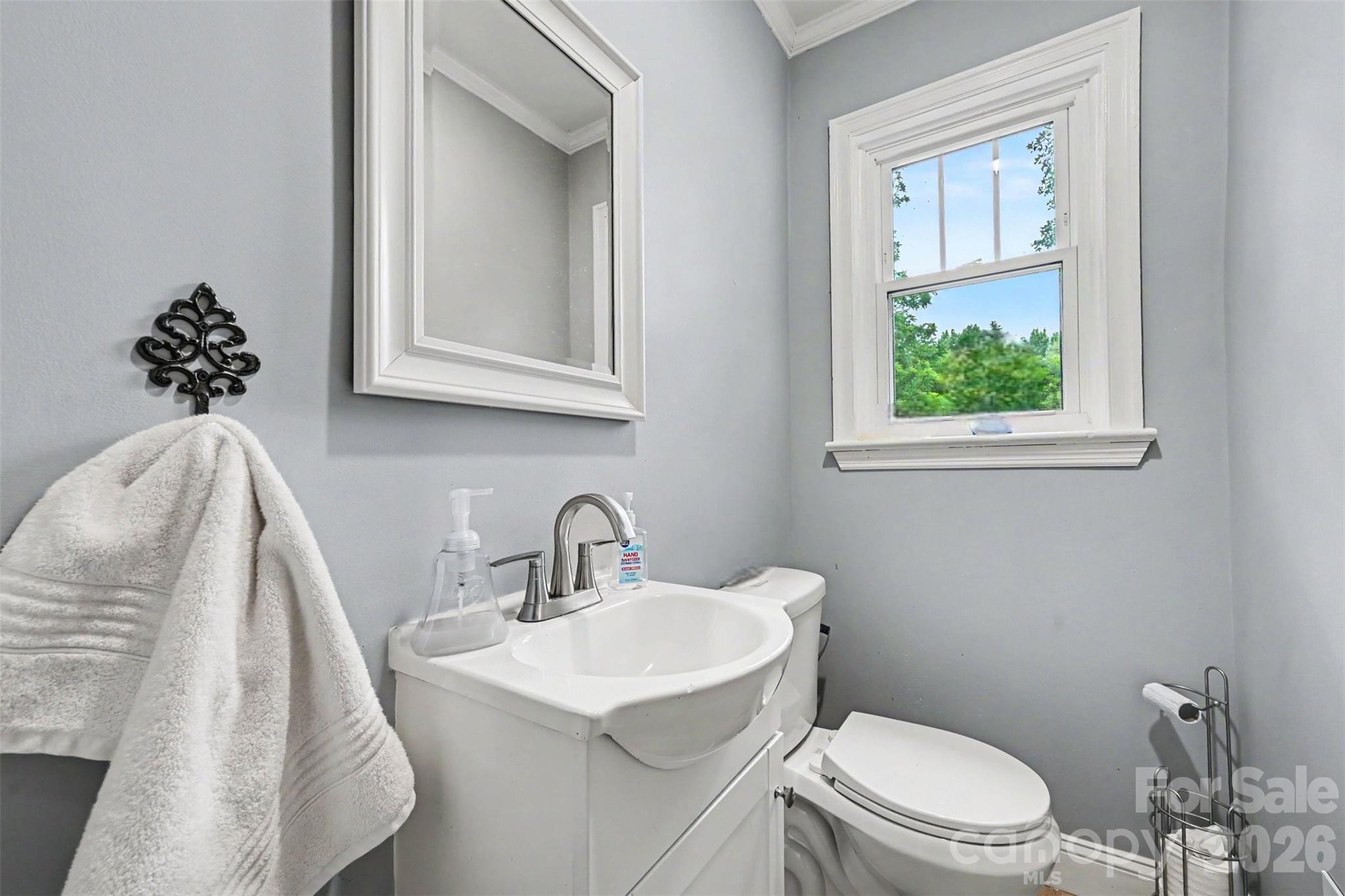 855 W Marion Street Property Photo 16