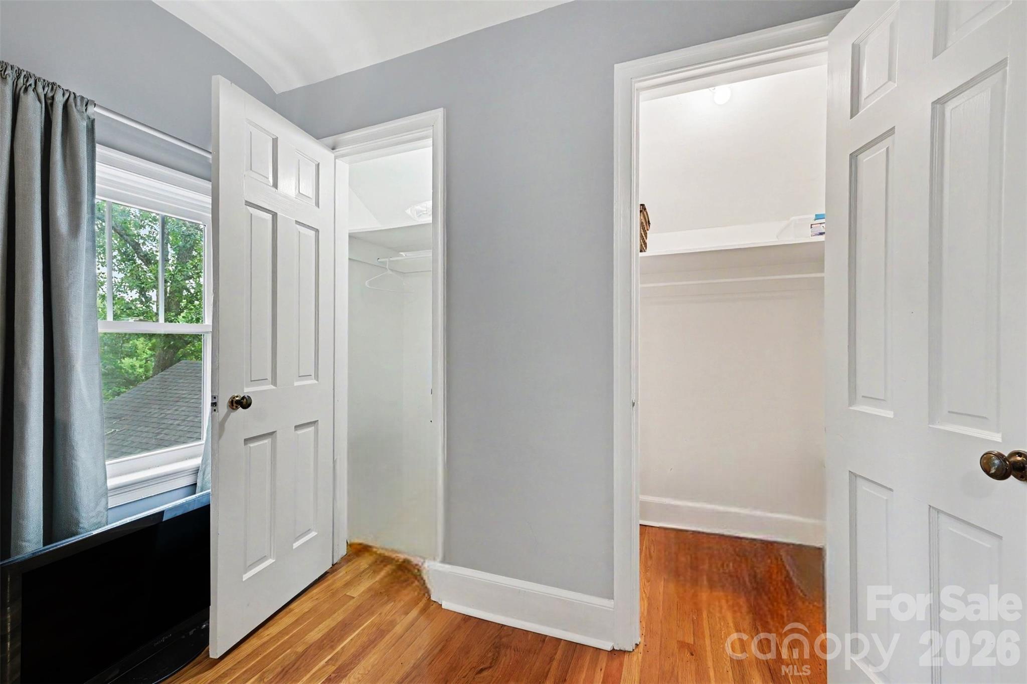 855 W Marion Street Property Photo 19