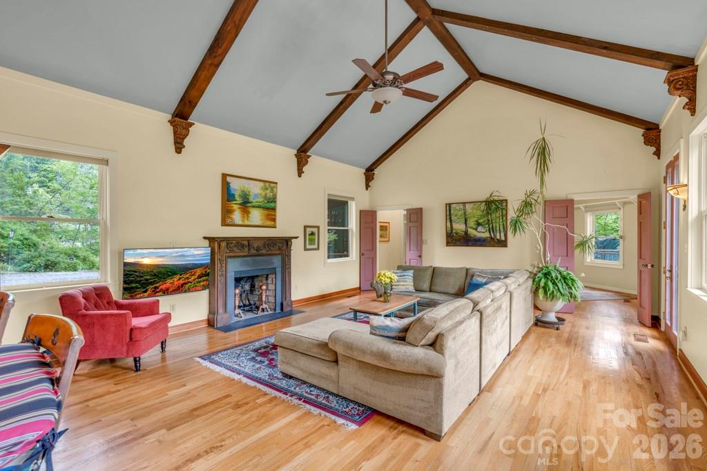 1590 Shulls Mill Road Property Photo 8