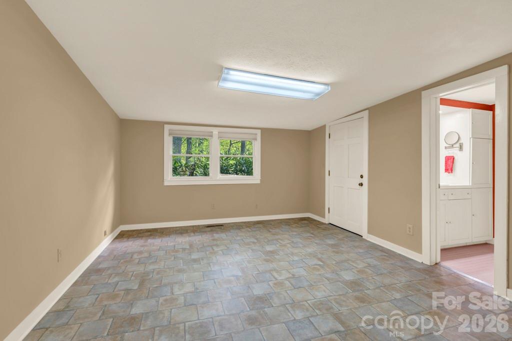 1590 Shulls Mill Road Property Photo 26
