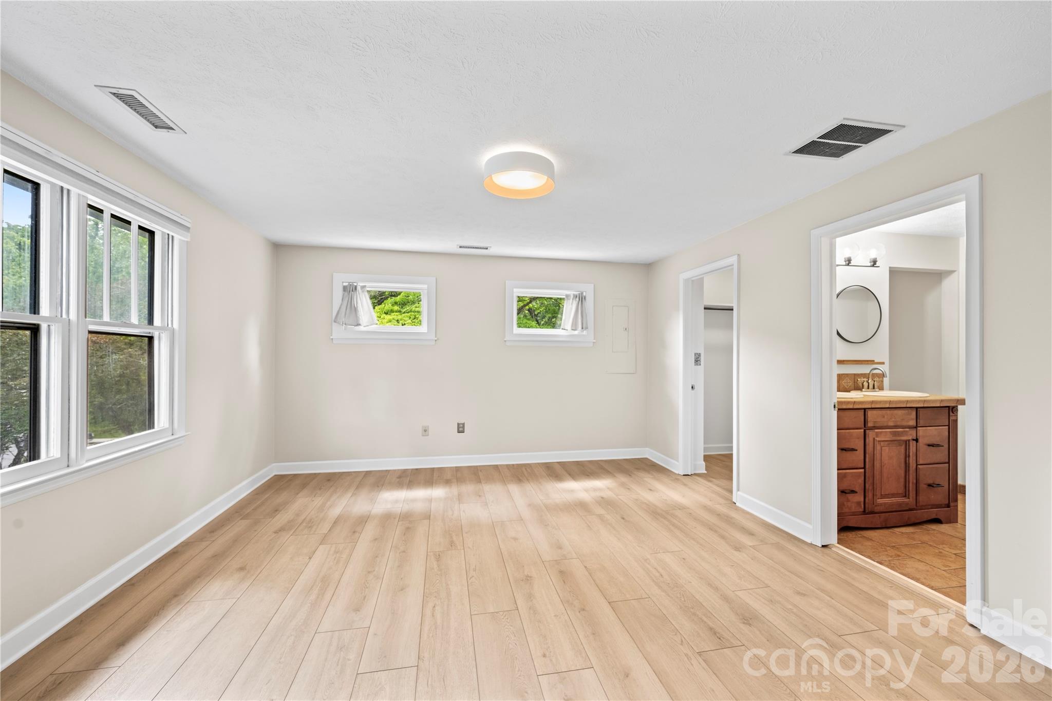 589 Sand Hill Road Property Photo 15