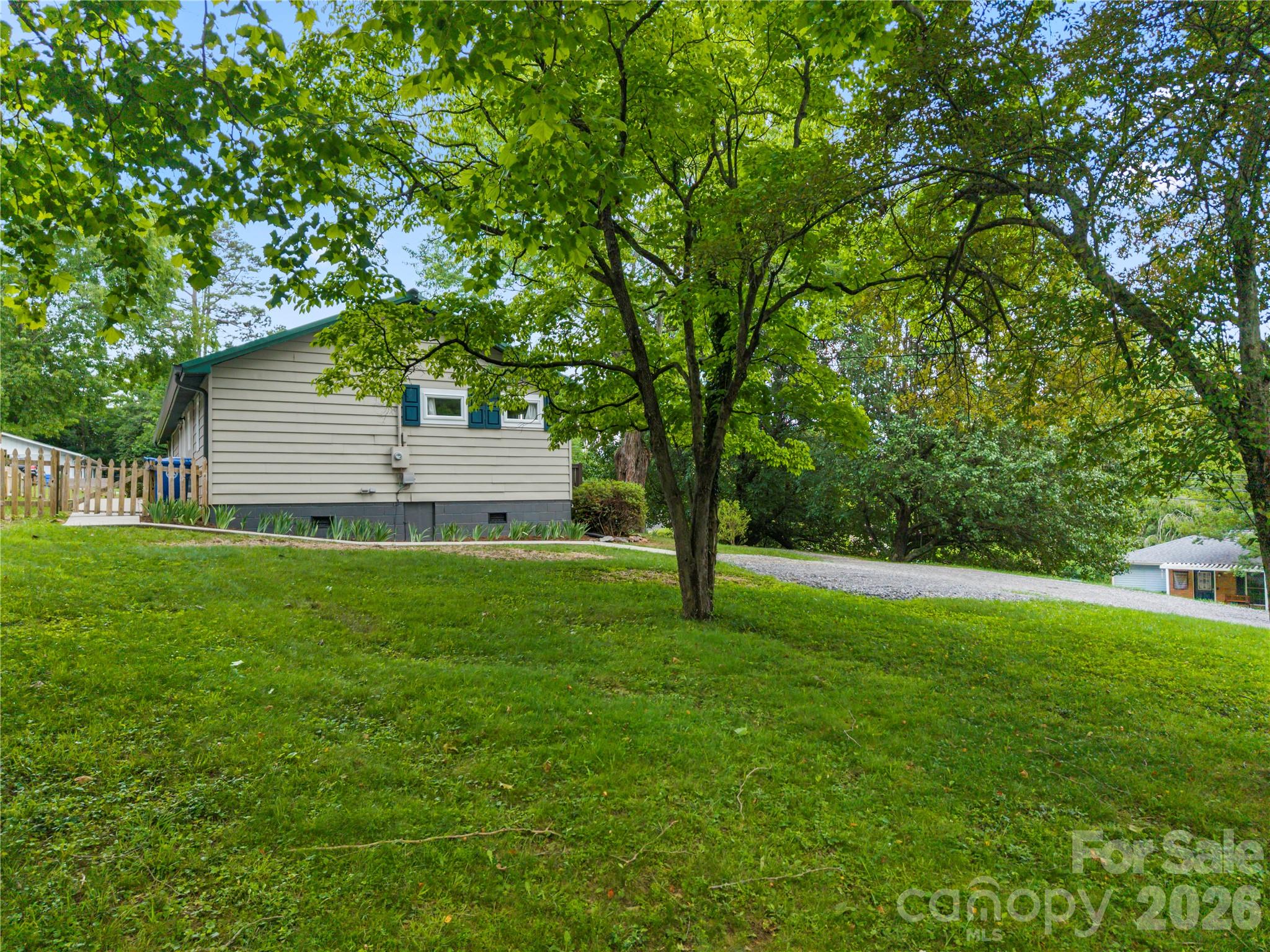 589 Sand Hill Road Property Photo 27