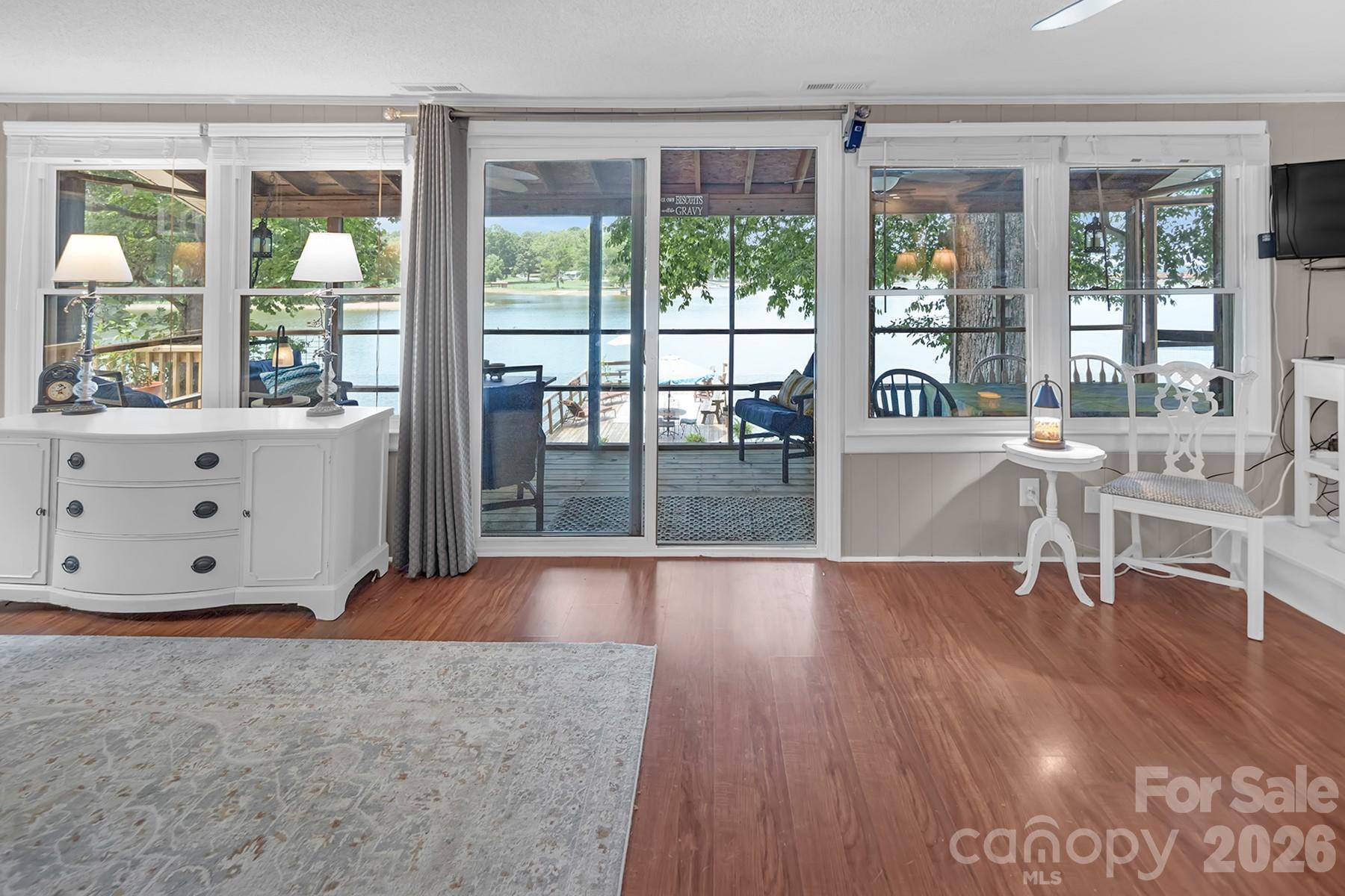 46842 Beach Road Property Photo 14