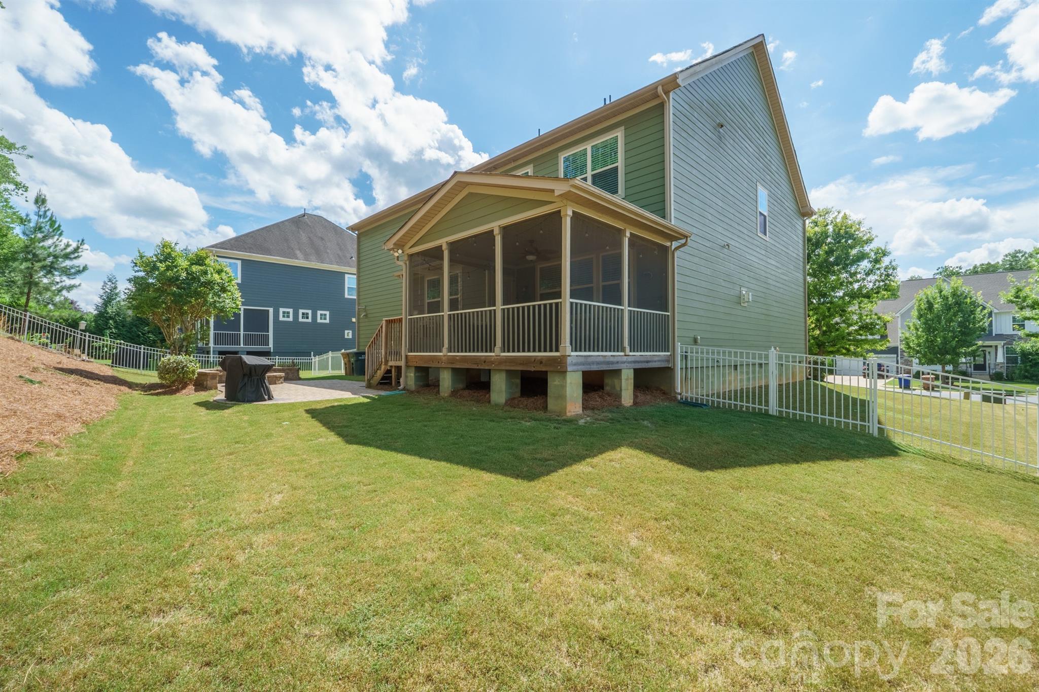 2440 Surveyor General Drive Property Photo 43