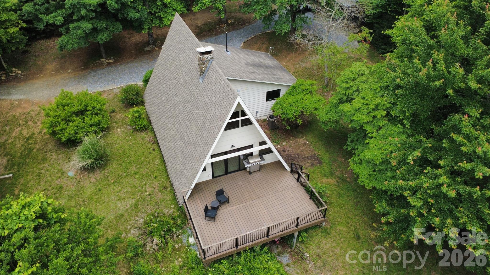 826 Shumont Road Property Photo 3