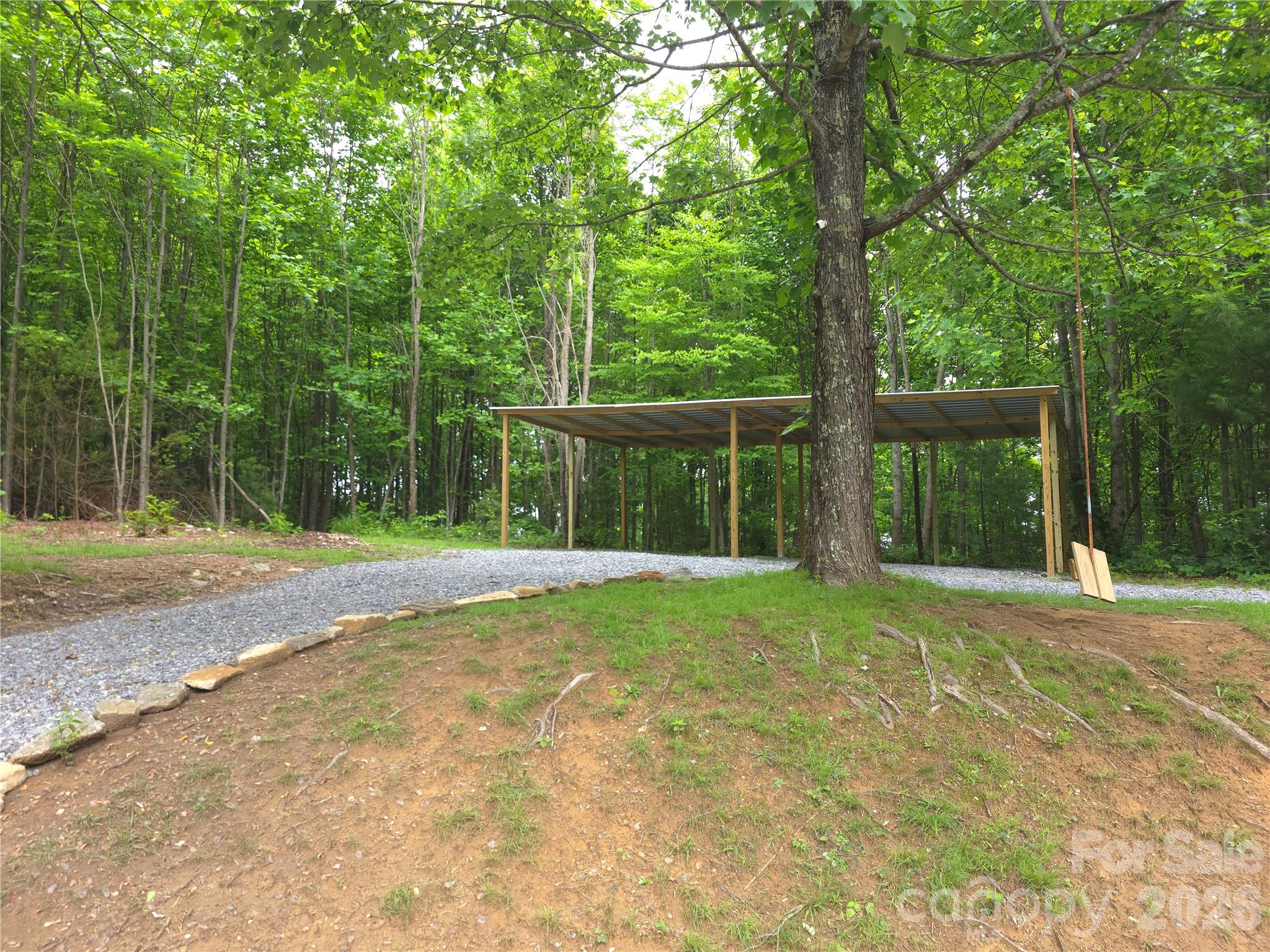 826 Shumont Road Property Photo 12