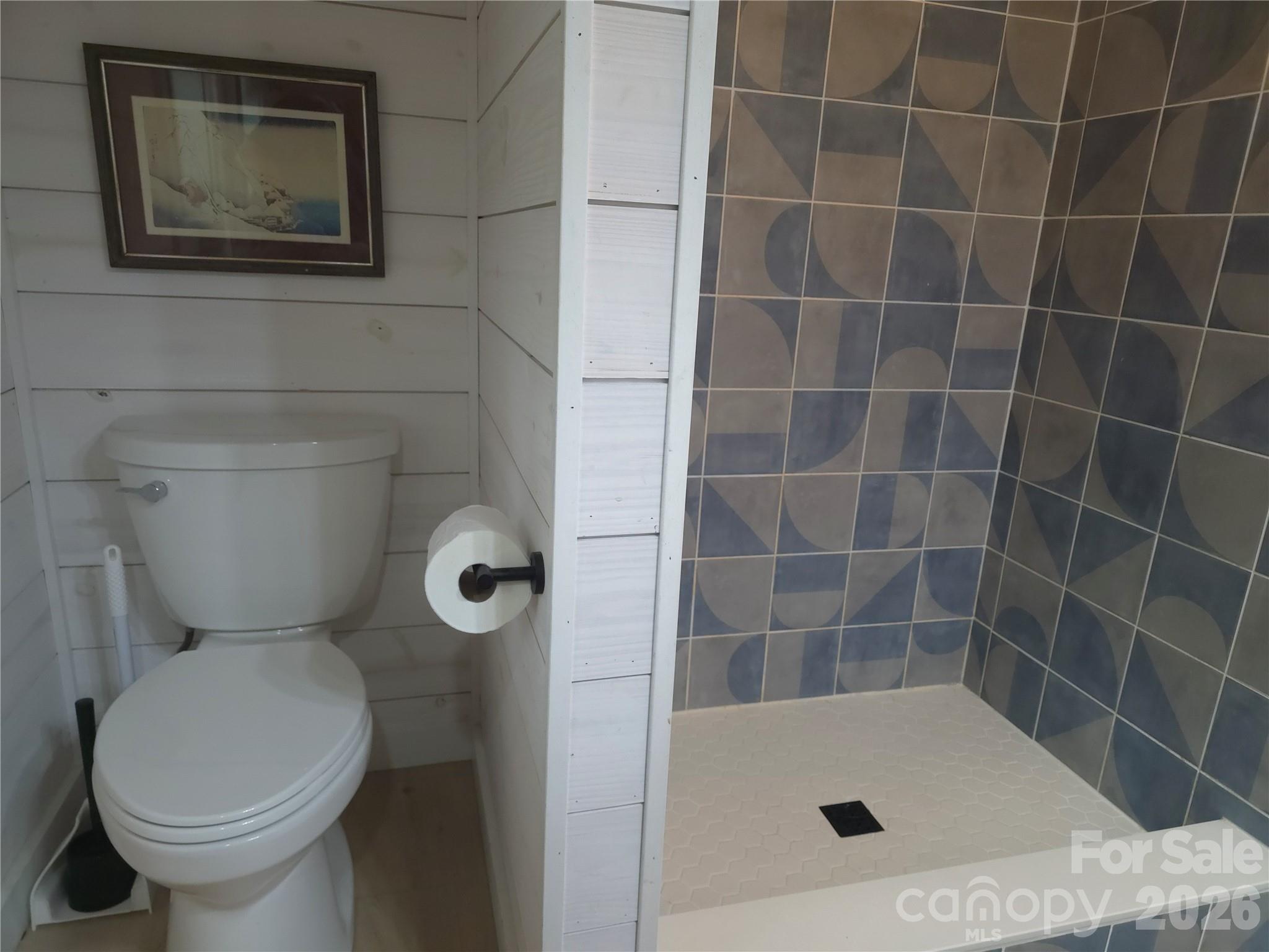 826 Shumont Road Property Photo 22