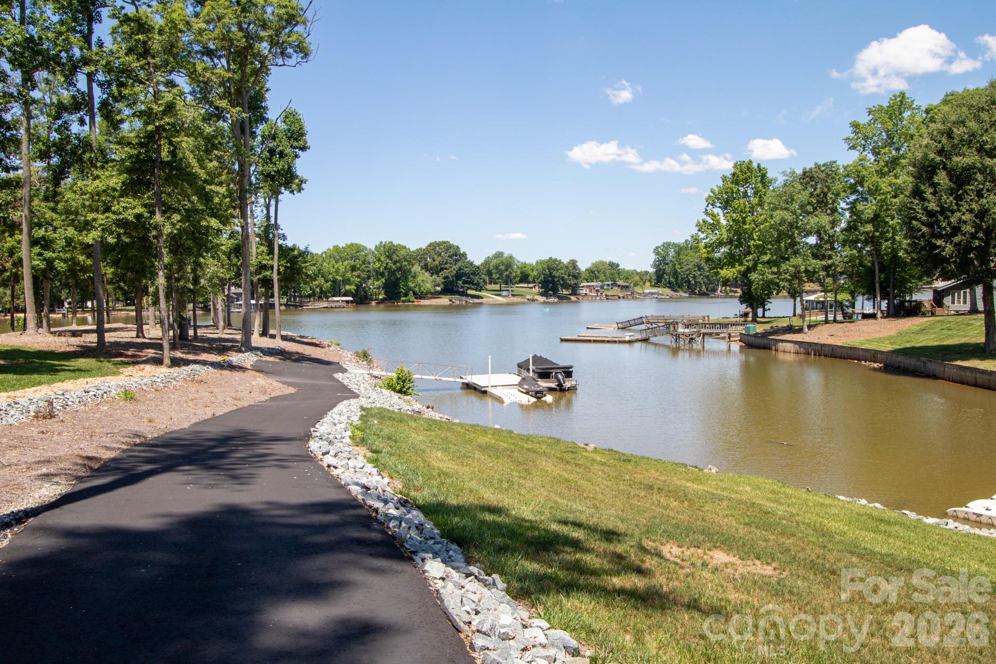 794 Riverwood Drive Property Photo 3