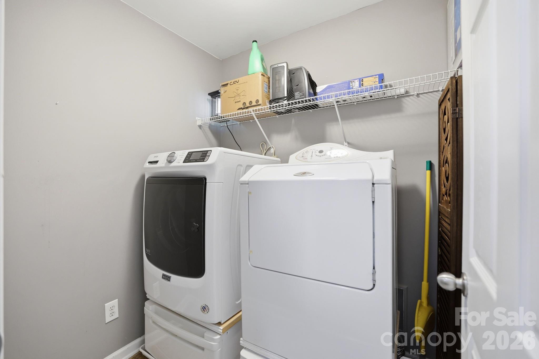 5058 Timber Falls Drive Property Photo 32