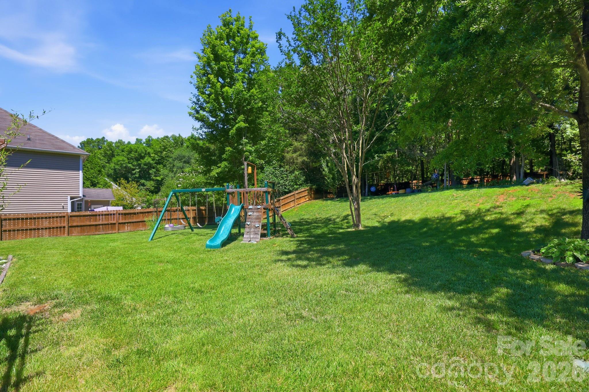 5058 Timber Falls Drive Property Photo 34