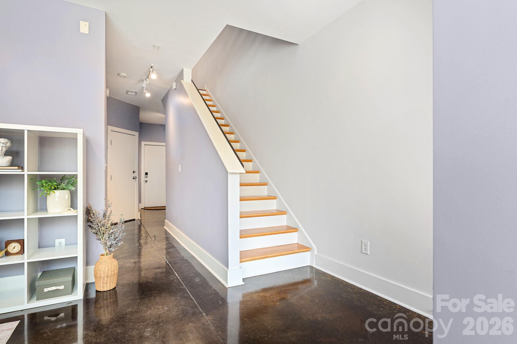 1959 Abbott Street Property Photo 32
