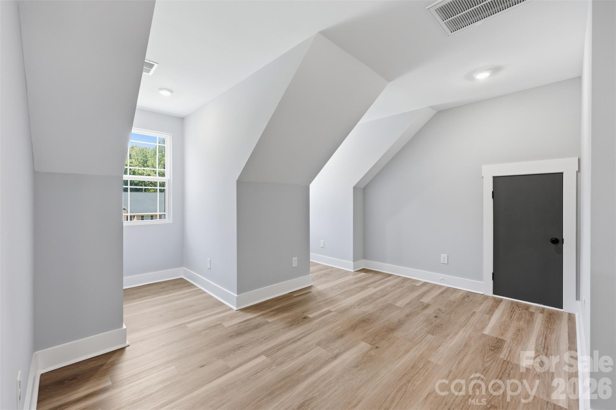 1298 Cole Avenue Property Photo 32