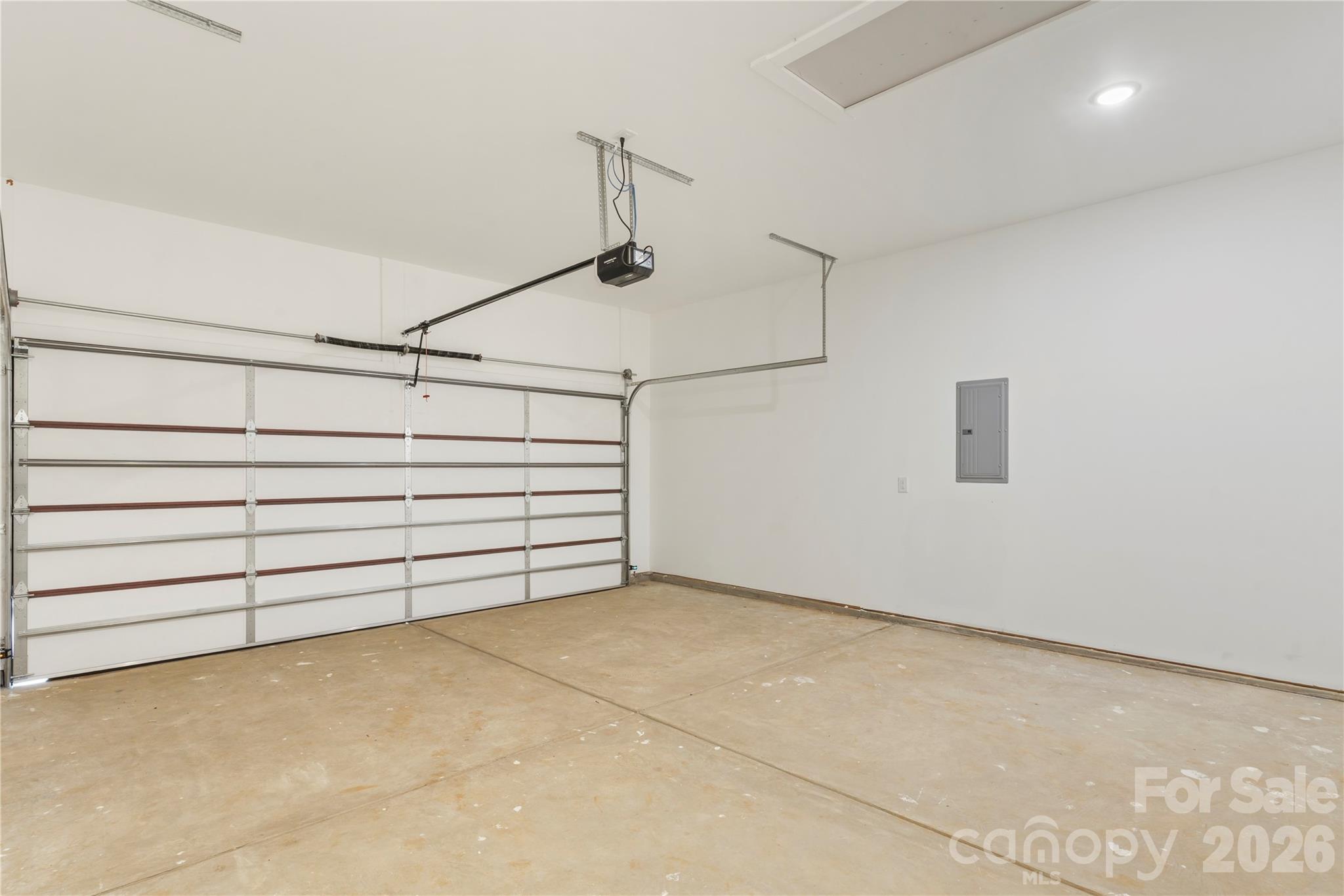 3153 Huffman Street Property Photo 6