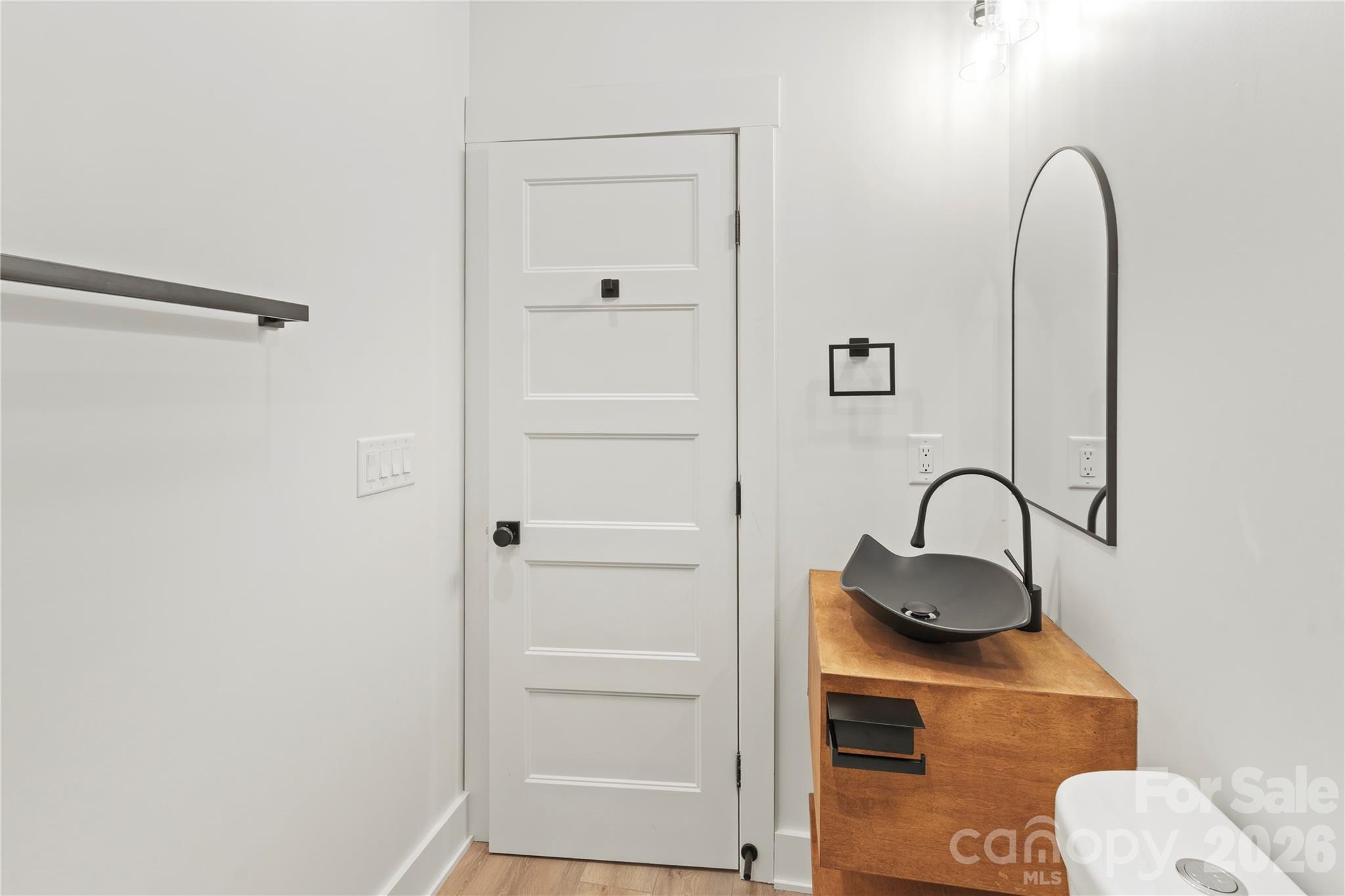 3153 Huffman Street Property Photo 10