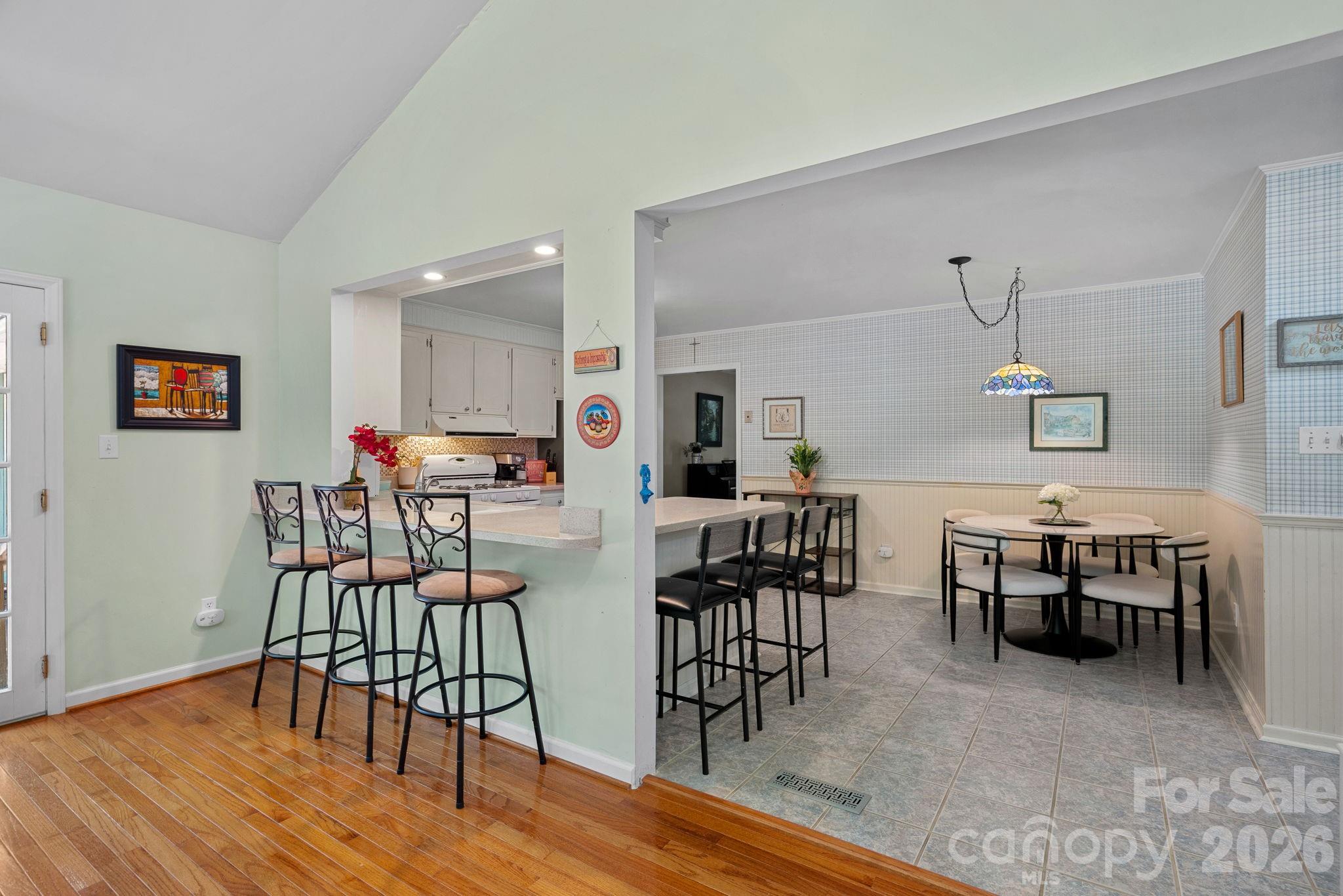 2099 Rock Springs Circle Property Photo 16