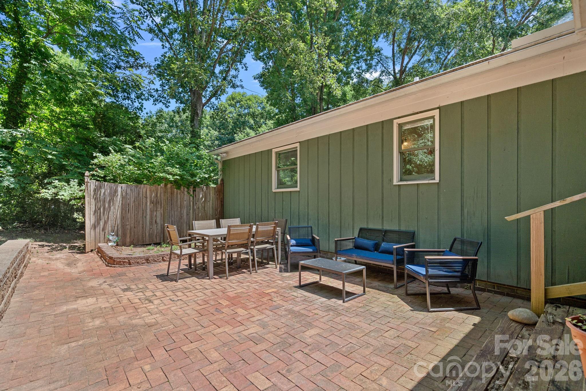 2099 Rock Springs Circle Property Photo 20