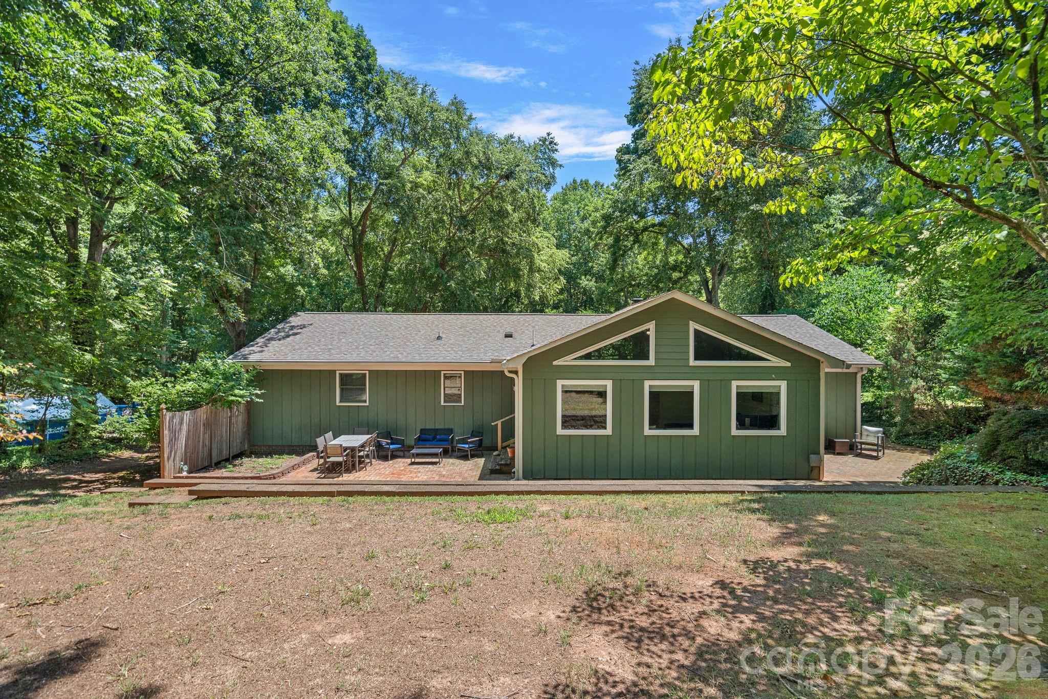 2099 Rock Springs Circle Property Photo 24