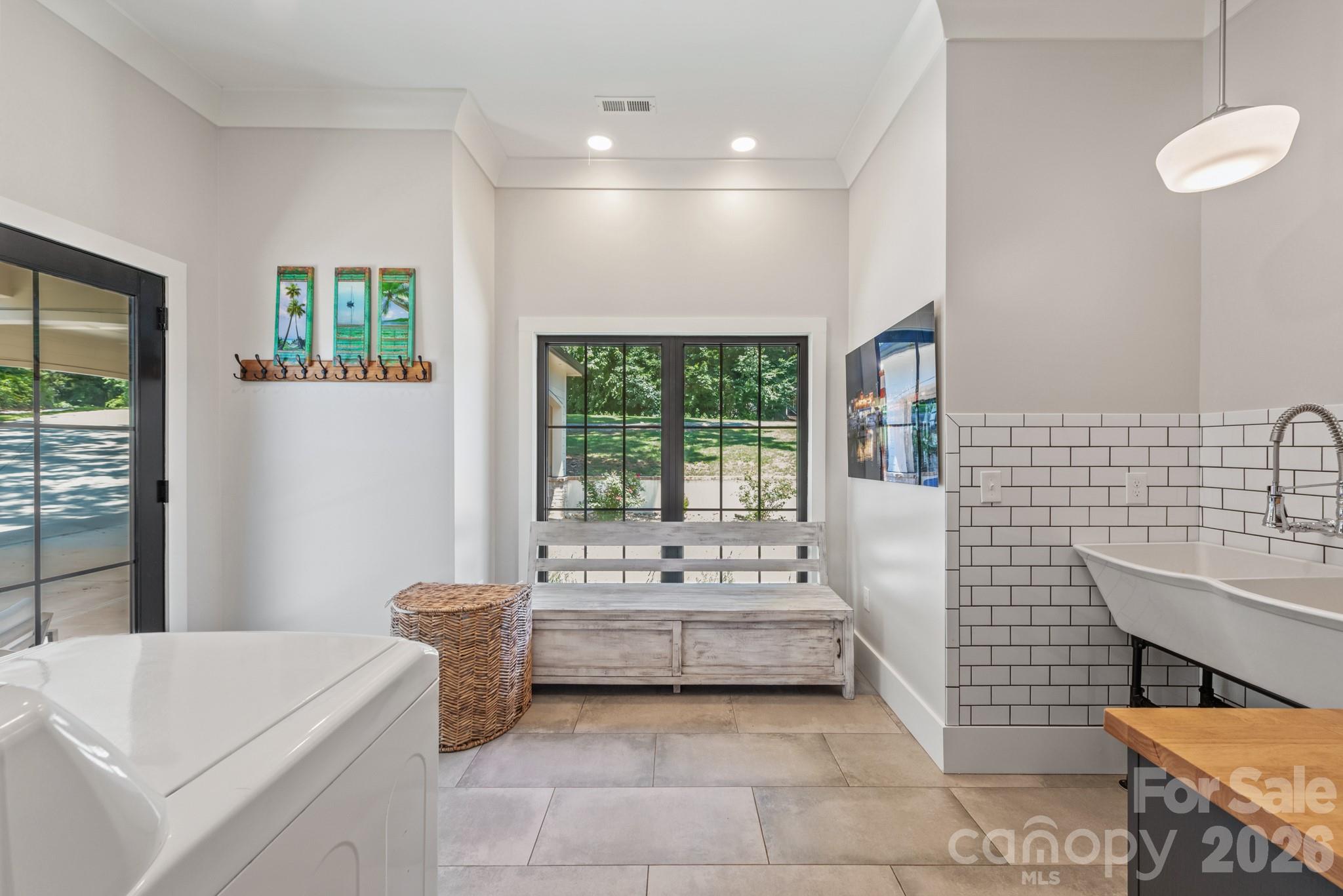 445 Sundown Road Property Photo 20