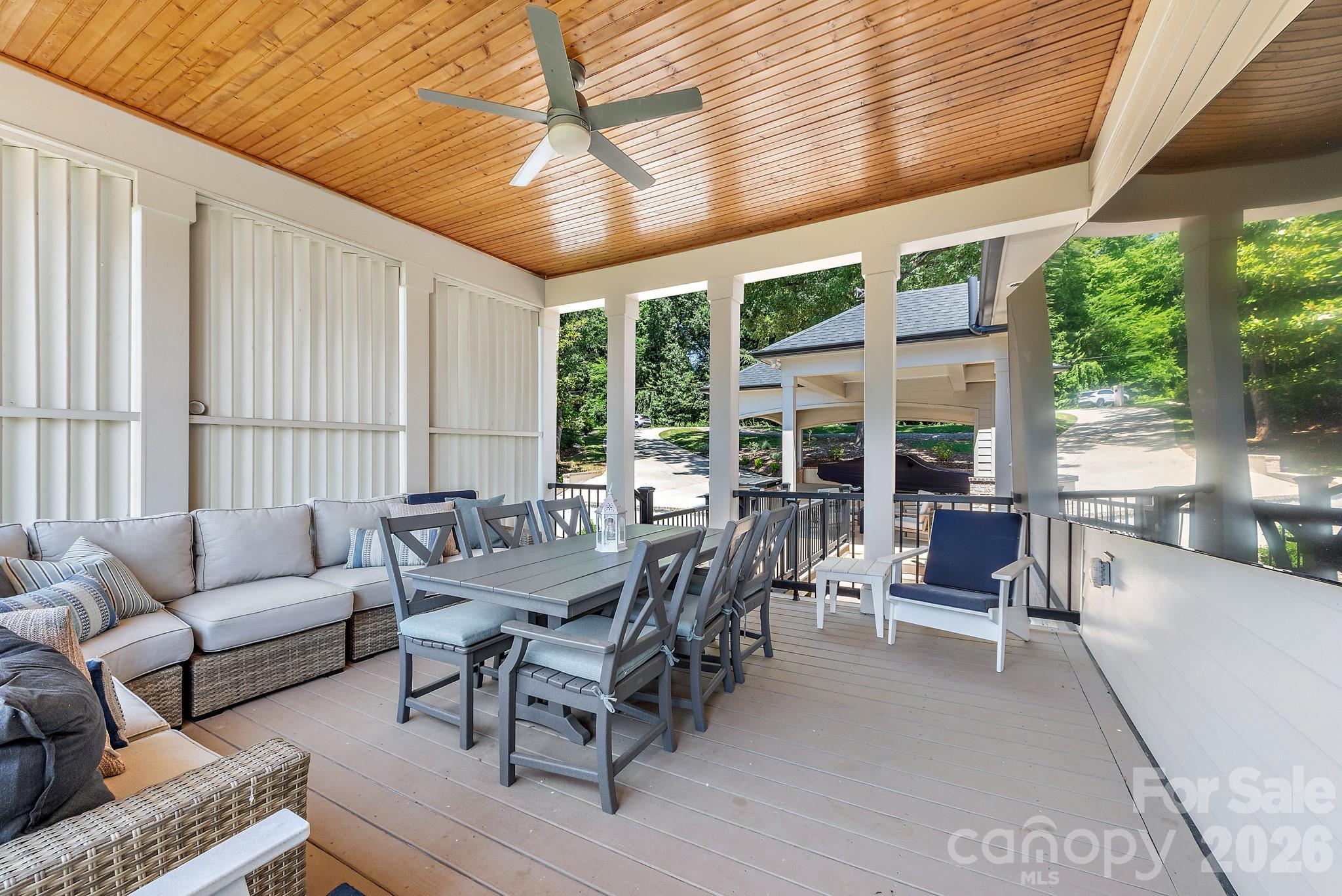 445 Sundown Road Property Photo 31