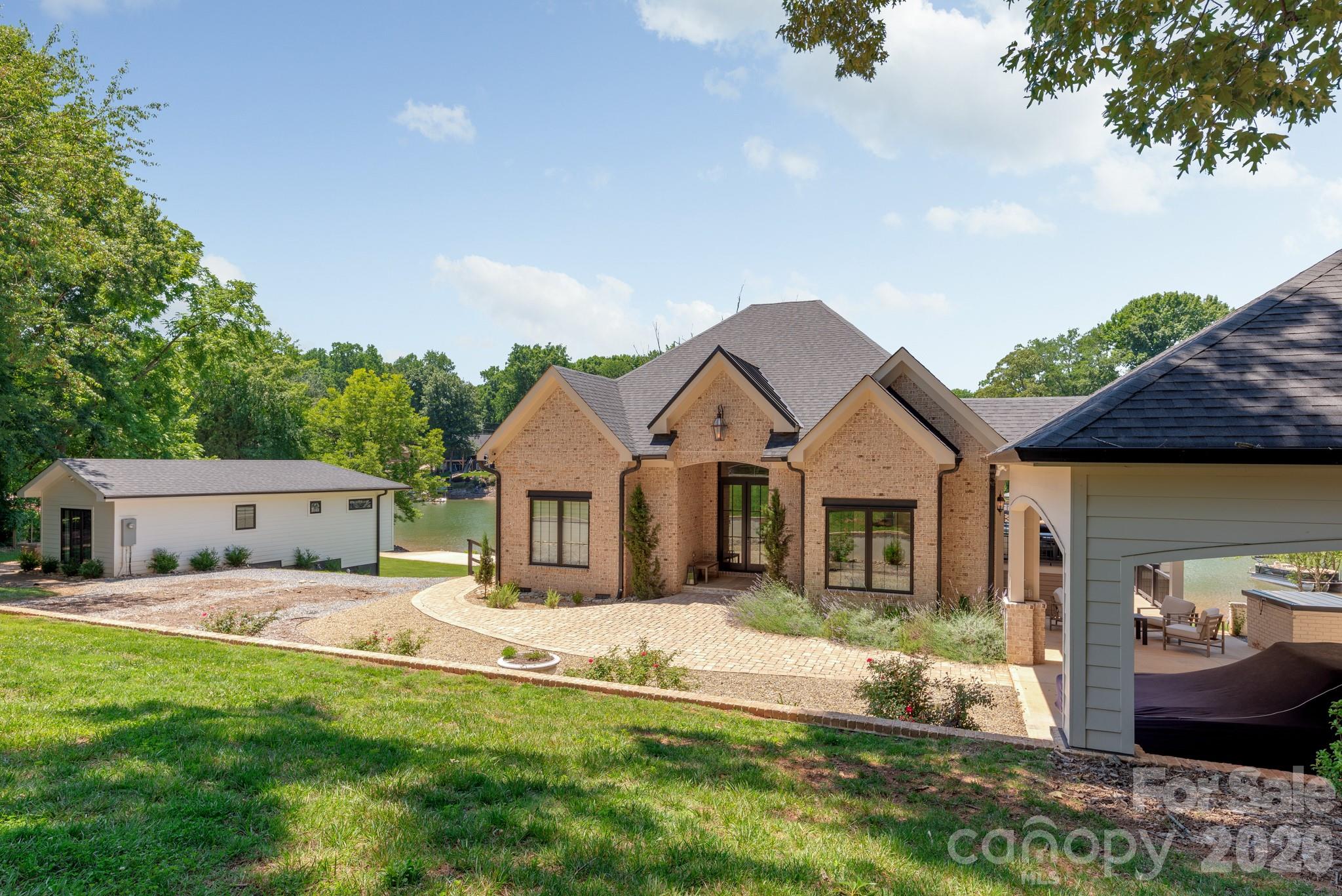 445 Sundown Road Property Photo 39