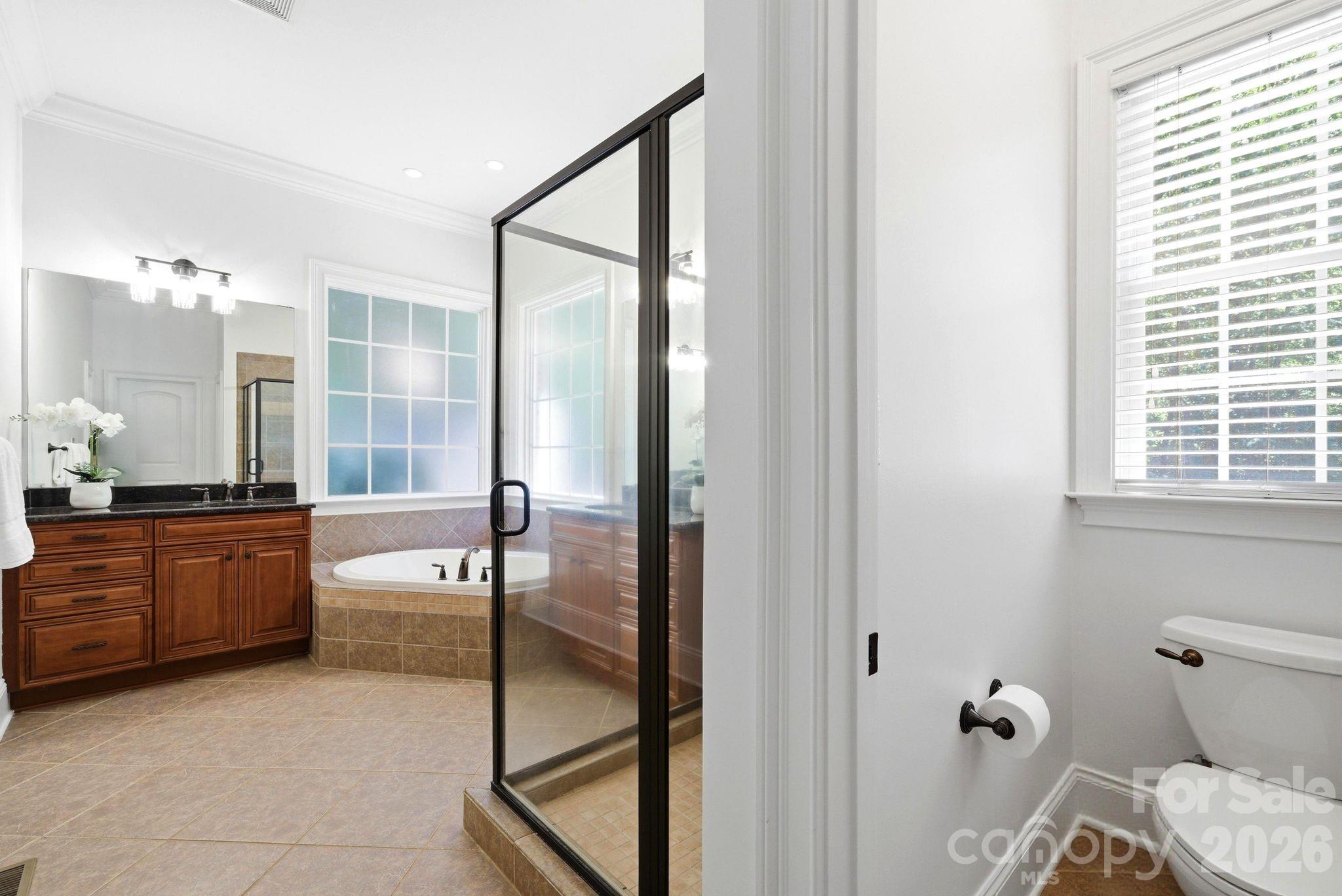 16000 Sunset Drive Property Photo 19