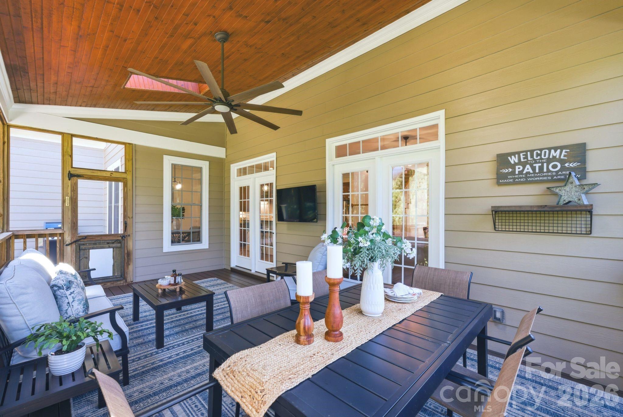 16000 Sunset Drive Property Photo 24