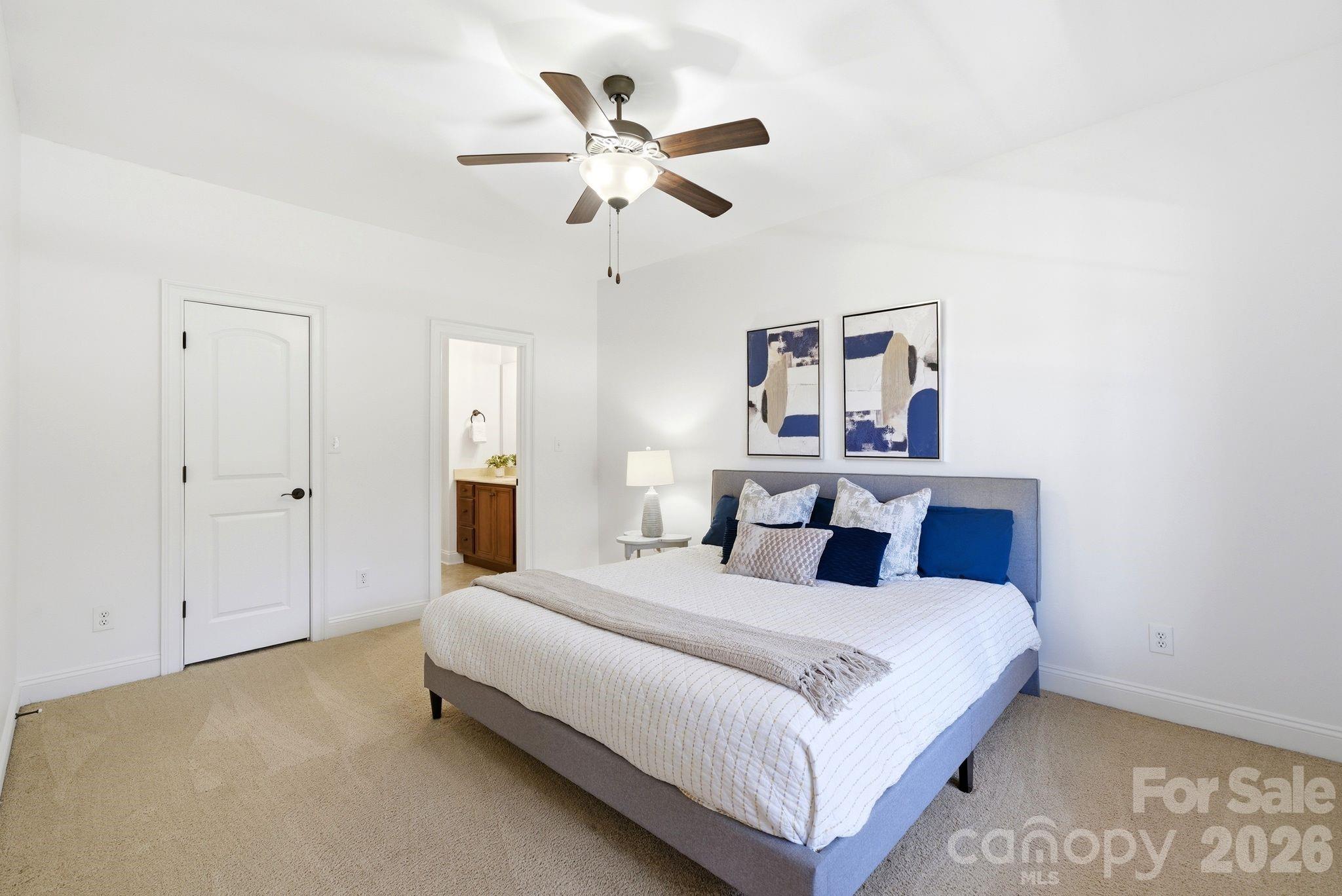 16000 Sunset Drive Property Photo 27