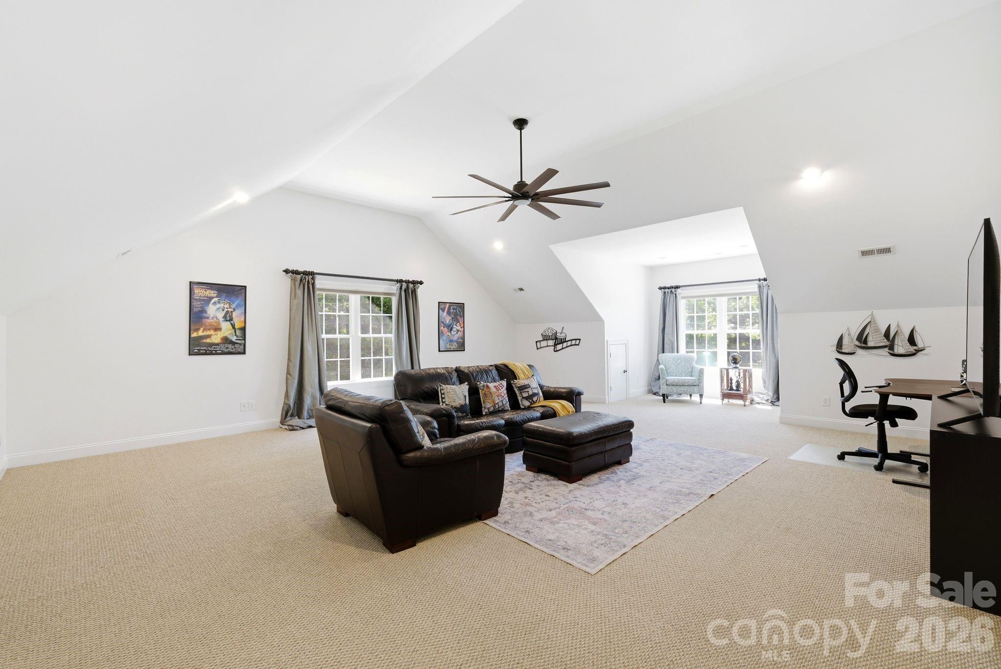 16000 Sunset Drive Property Photo 31