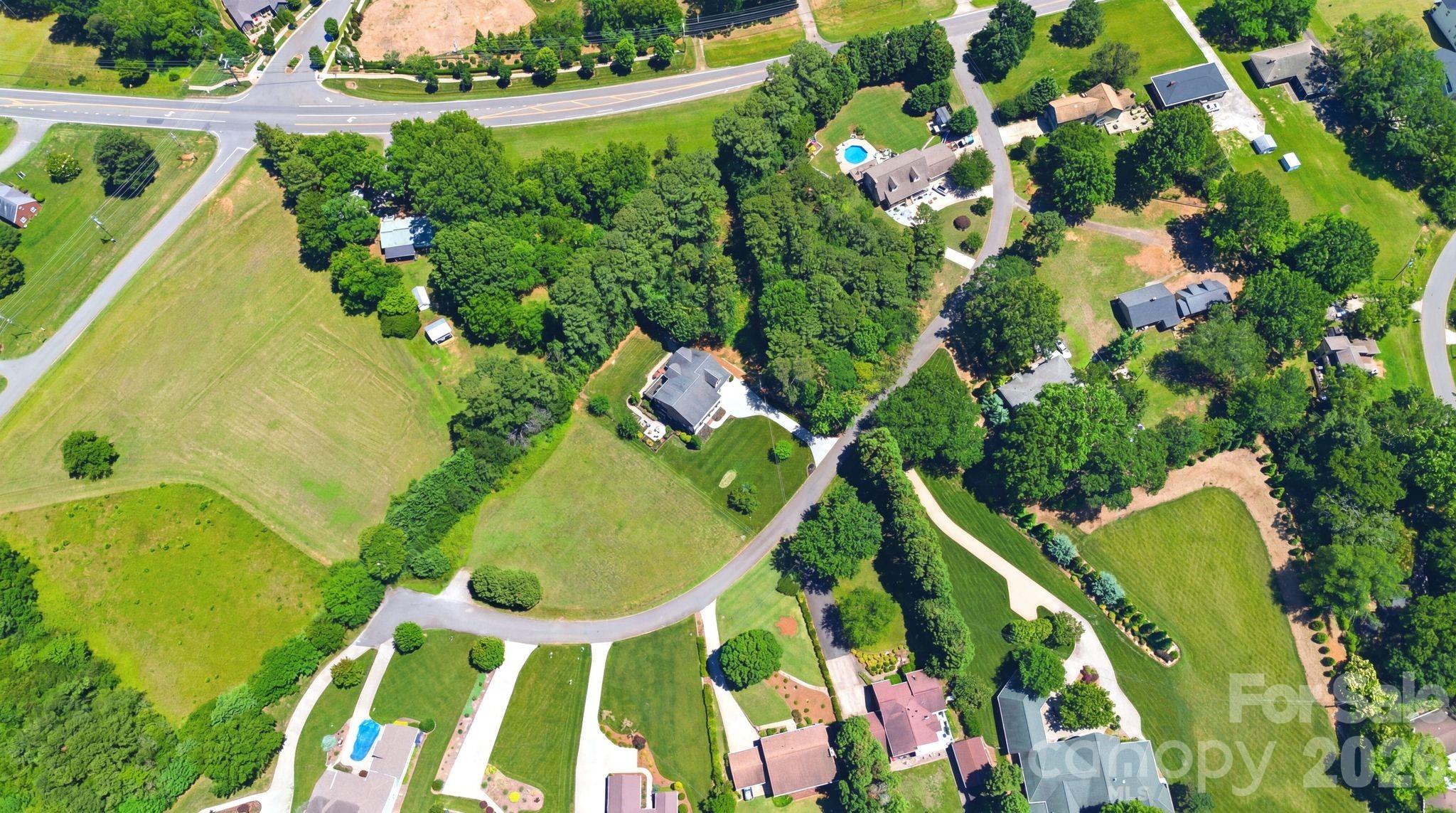 16000 Sunset Drive Property Photo 42