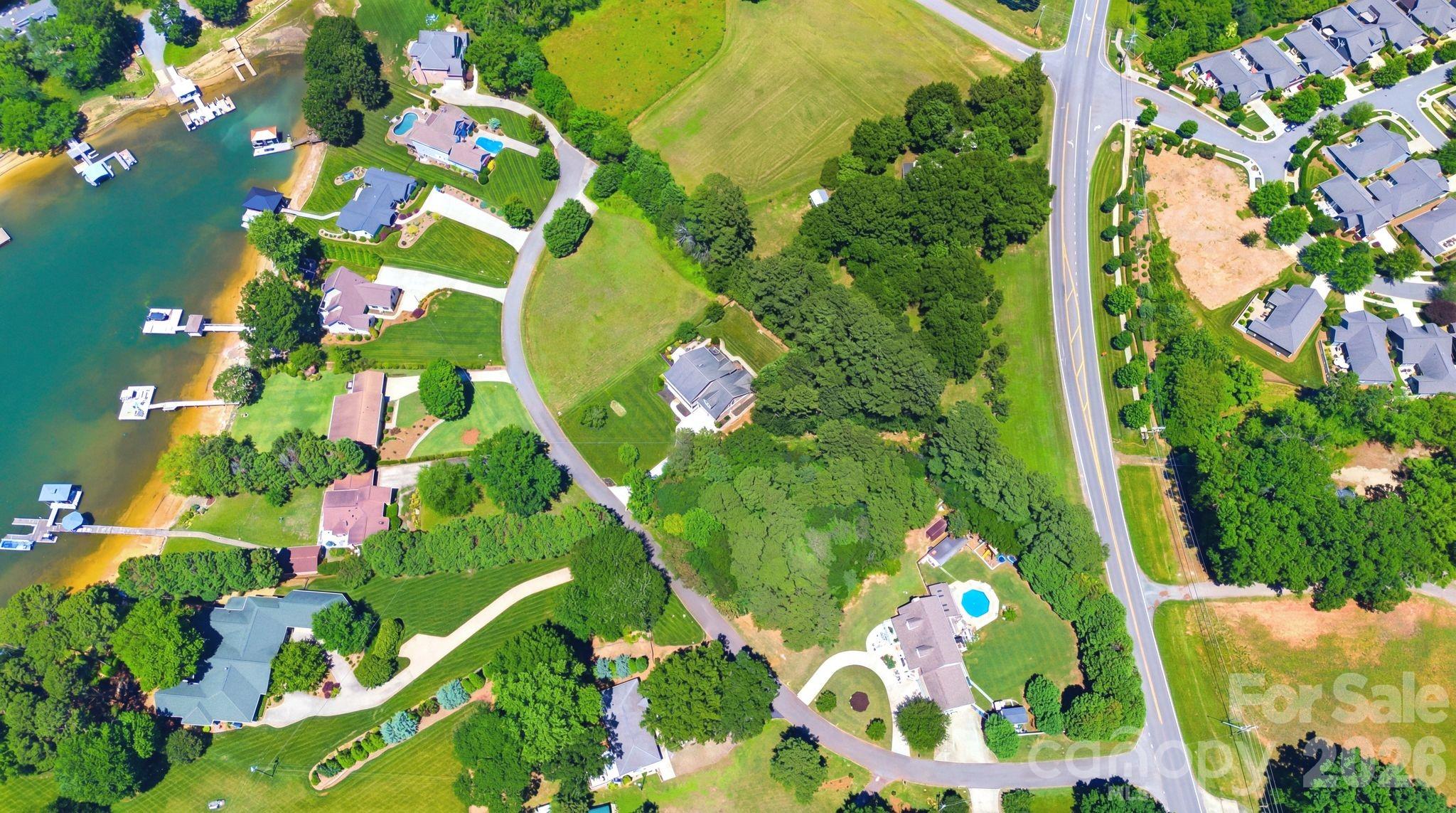 16000 Sunset Drive Property Photo 43