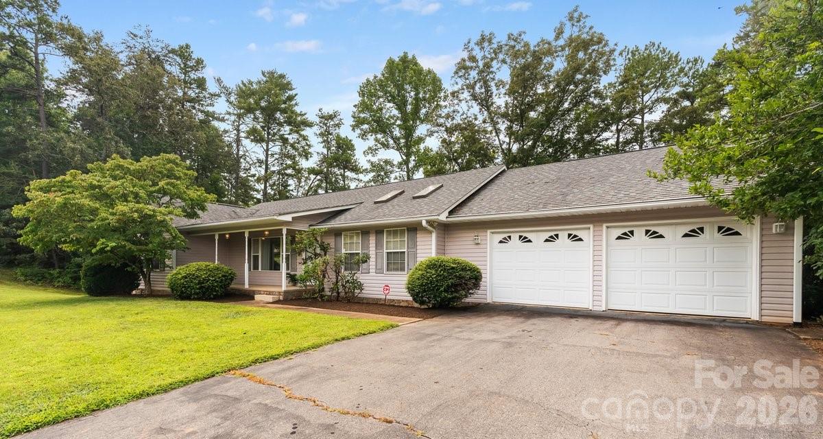 27 Red Maple Drive Property Photo 9