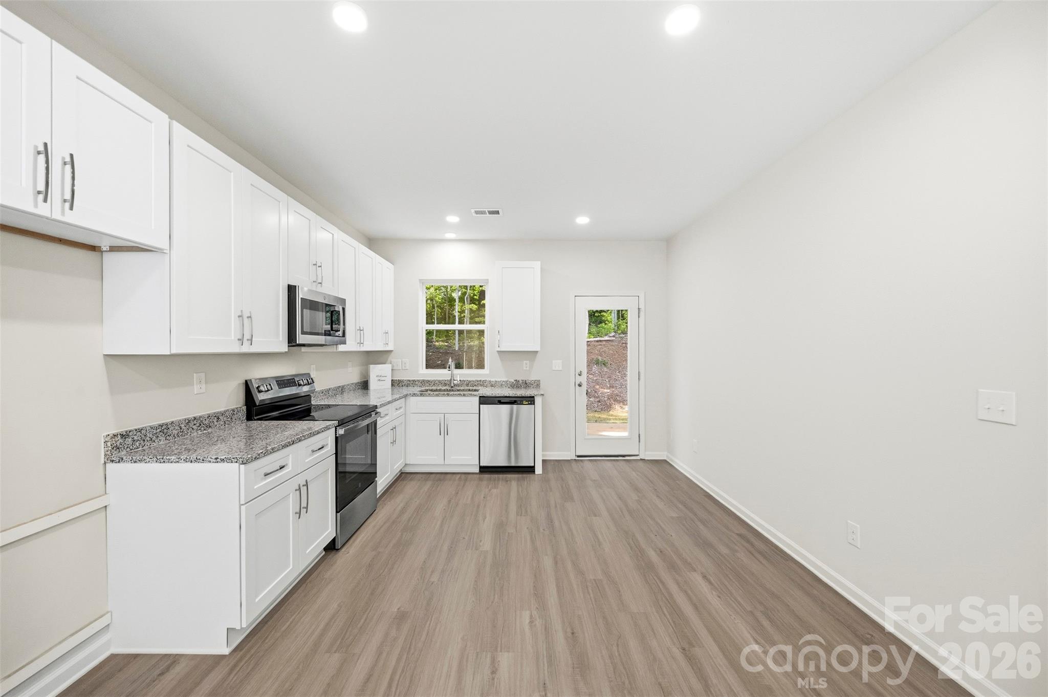 402 Brice Street Property Photo 8