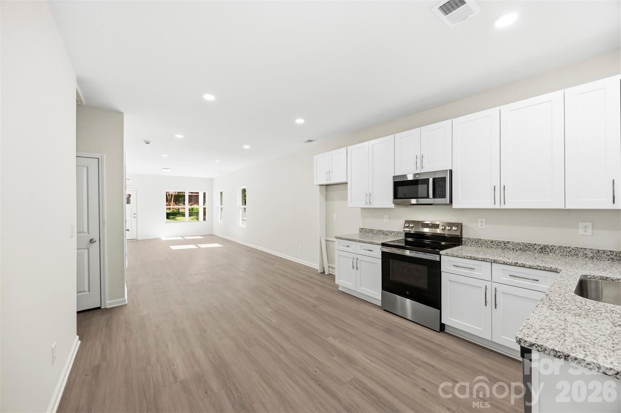 402 Brice Street Property Photo 11