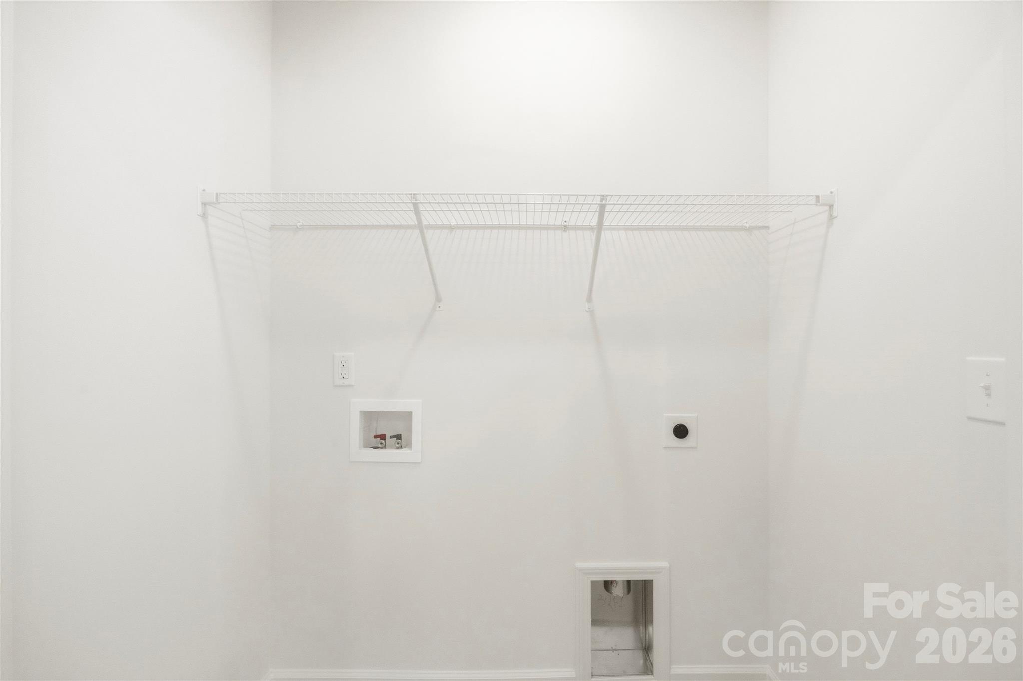 402 Brice Street Property Photo 24