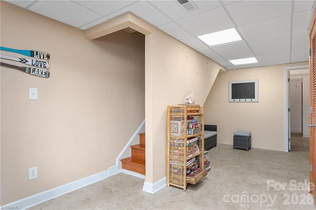 1250 Lake Drive 9 Property Photo 16