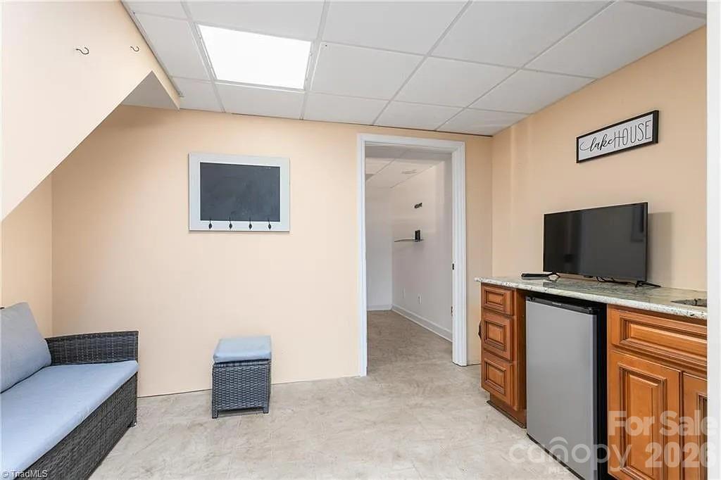 1250 Lake Drive 9 Property Photo 17